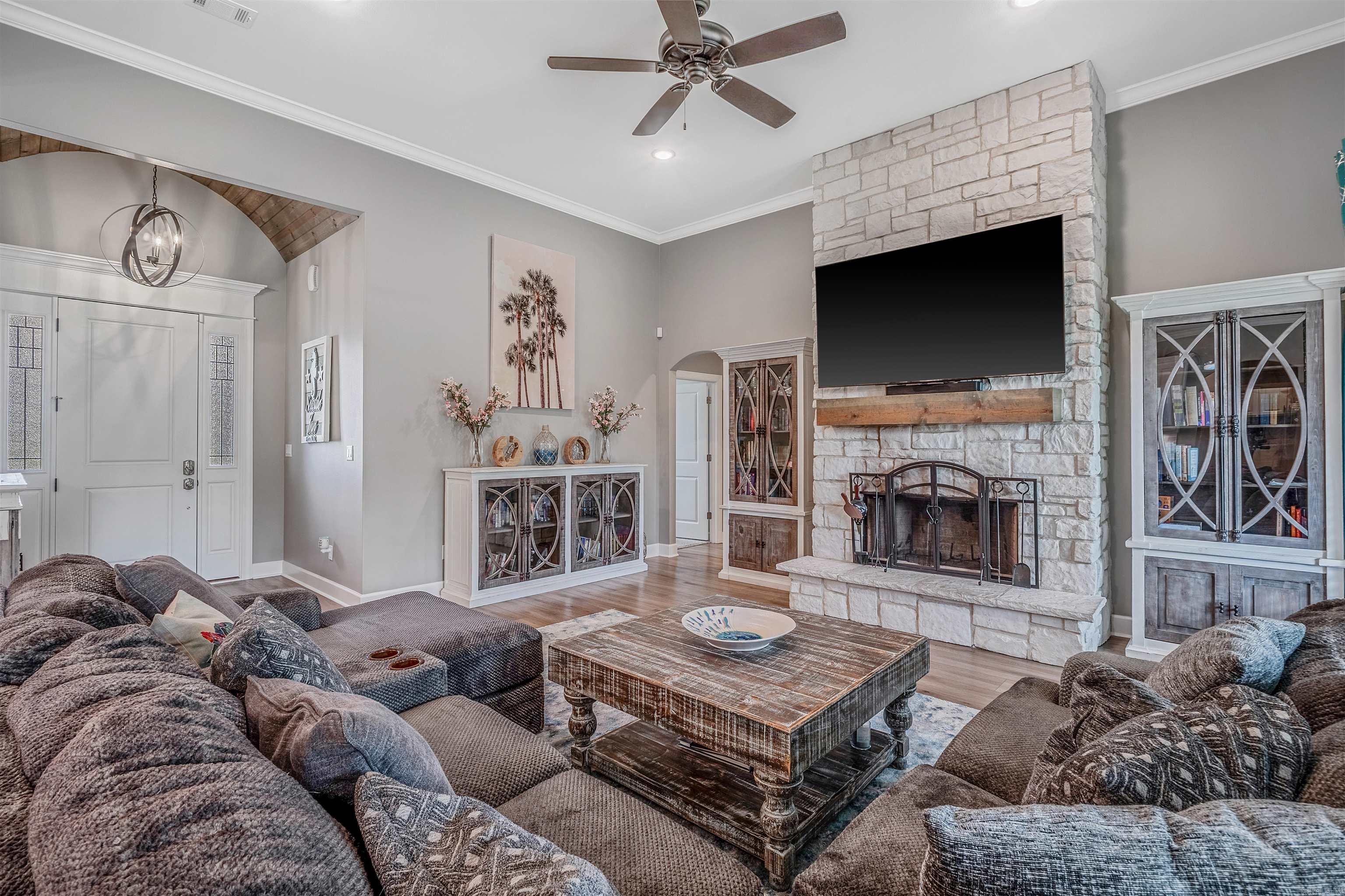 9096 Stone Canyon Drive  Bryant, AR