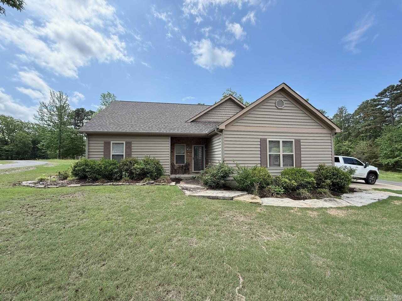 #51 South Drive  Greers Ferry, AR