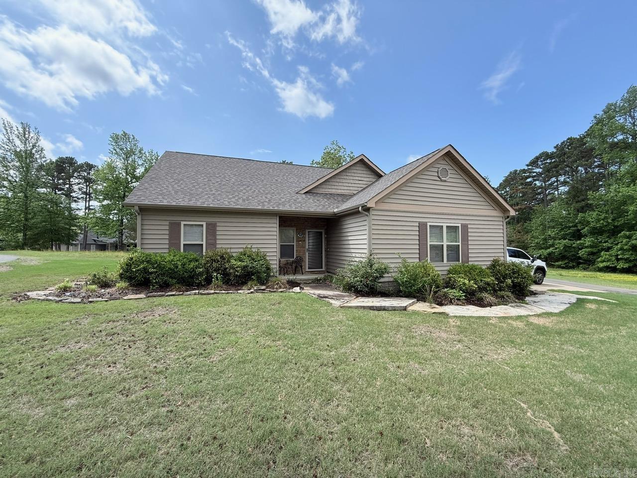 #51 South Drive  Greers Ferry, AR