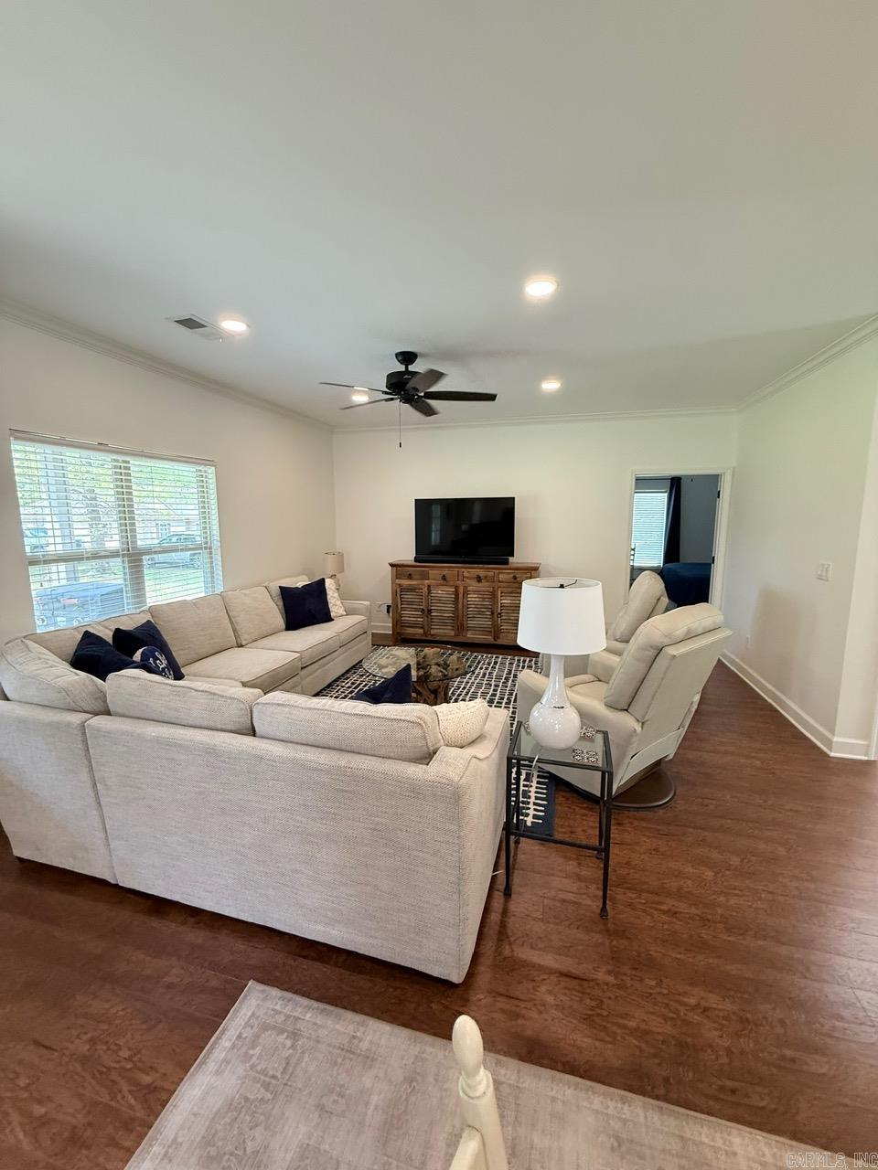 #51 South Drive  Greers Ferry, AR