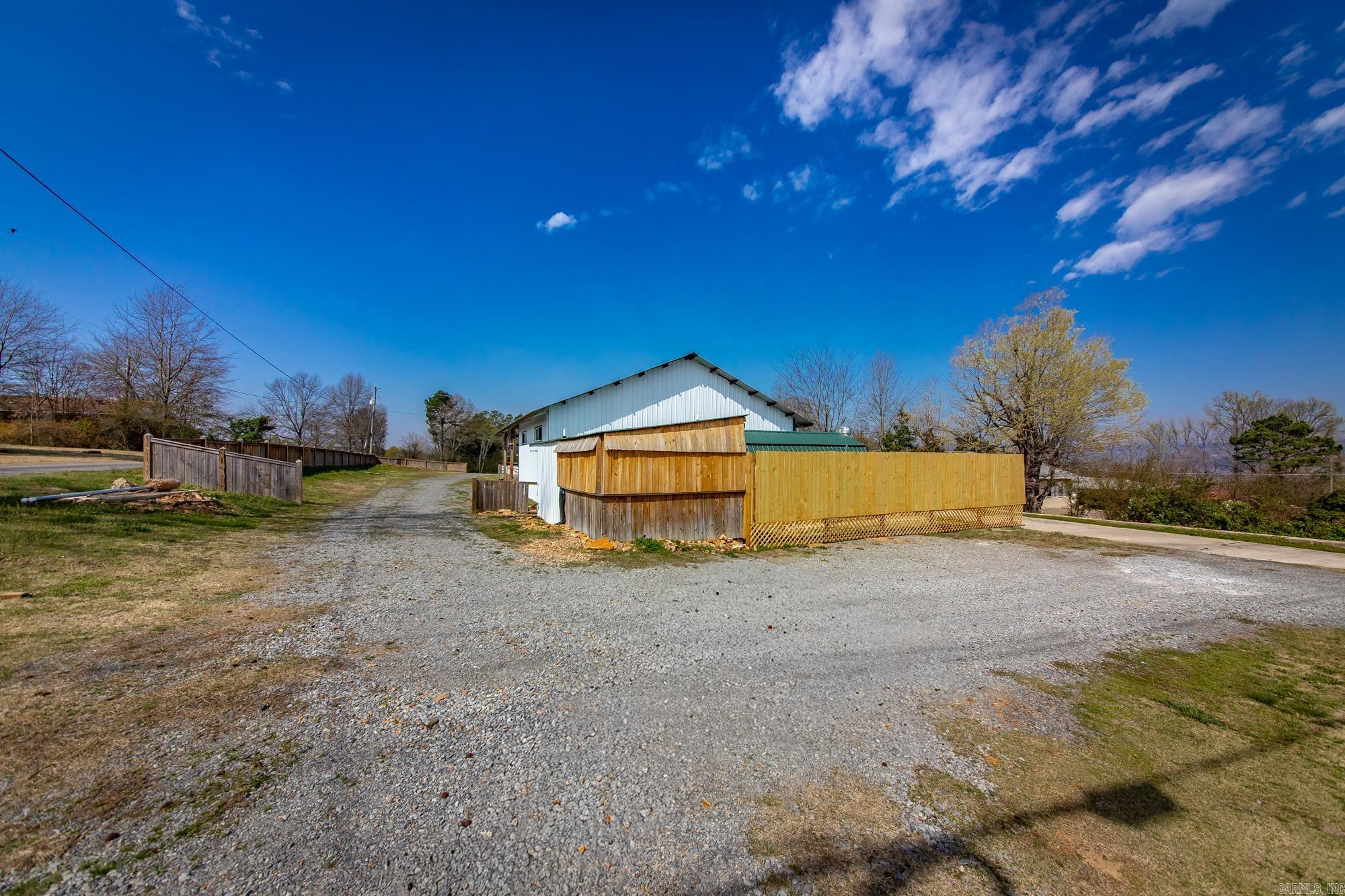 1076 Highway 65 S  Clinton, AR