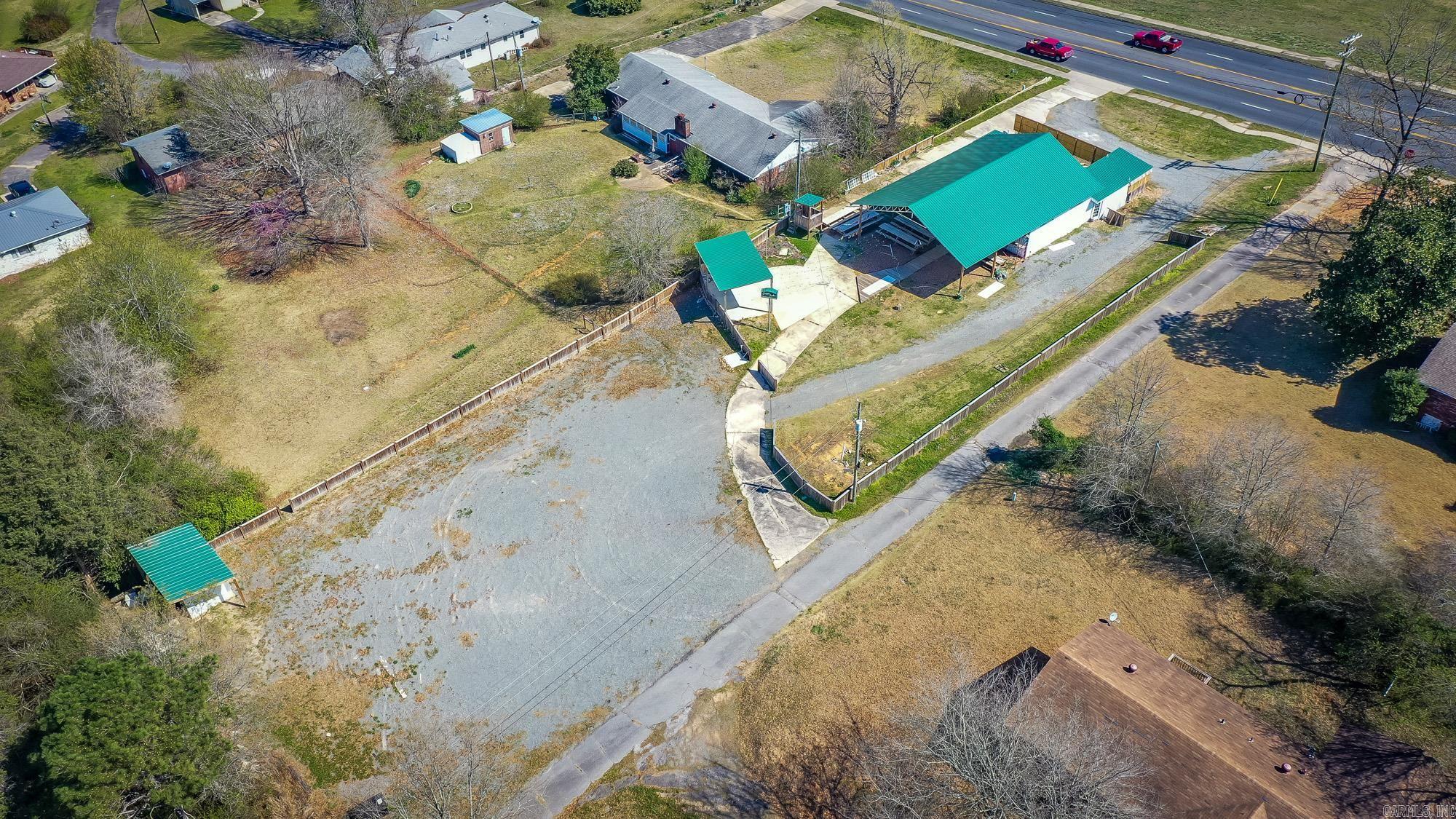 1076 Highway 65 S  Clinton, AR