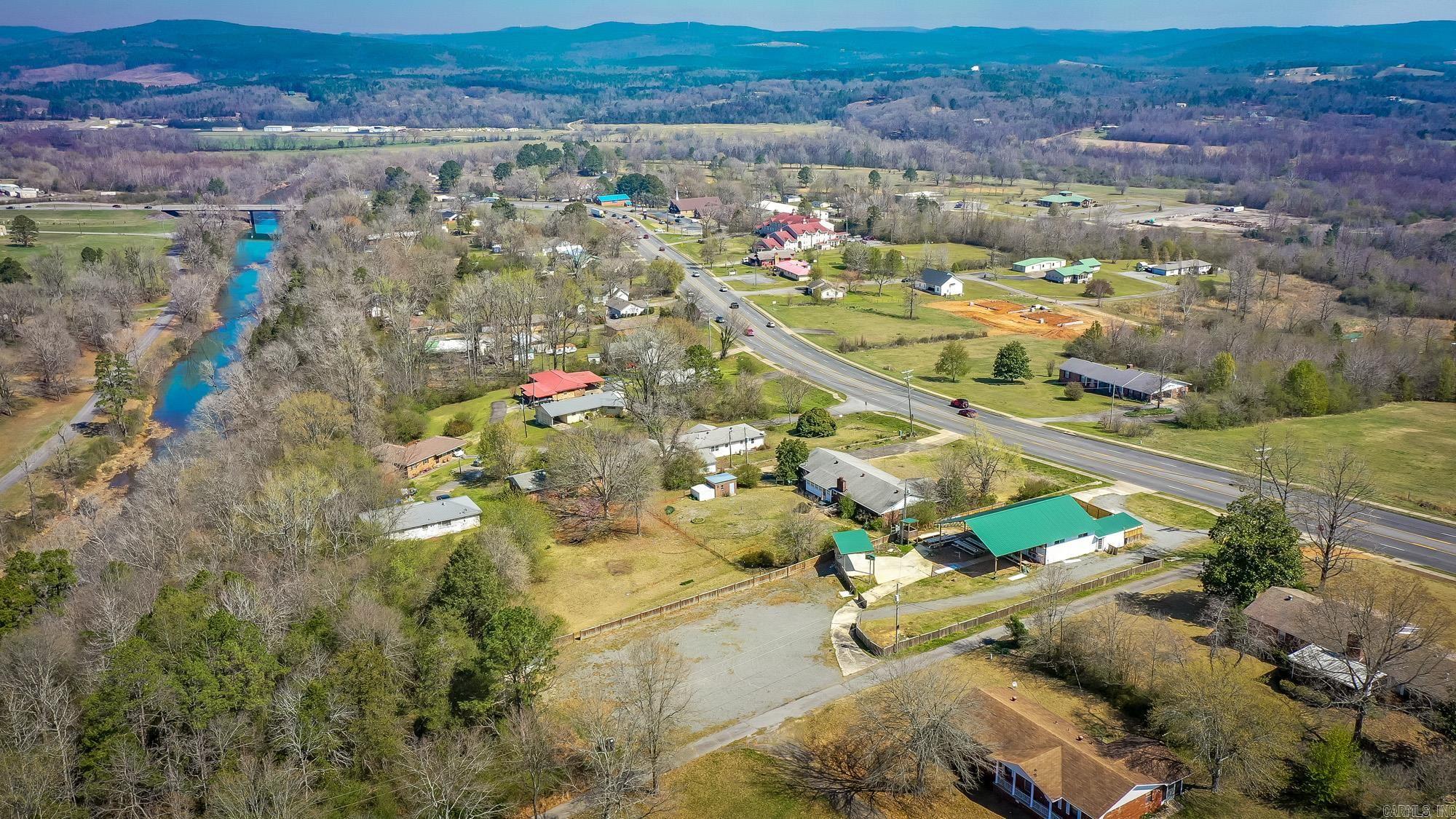 1076 Highway 65 S  Clinton, AR