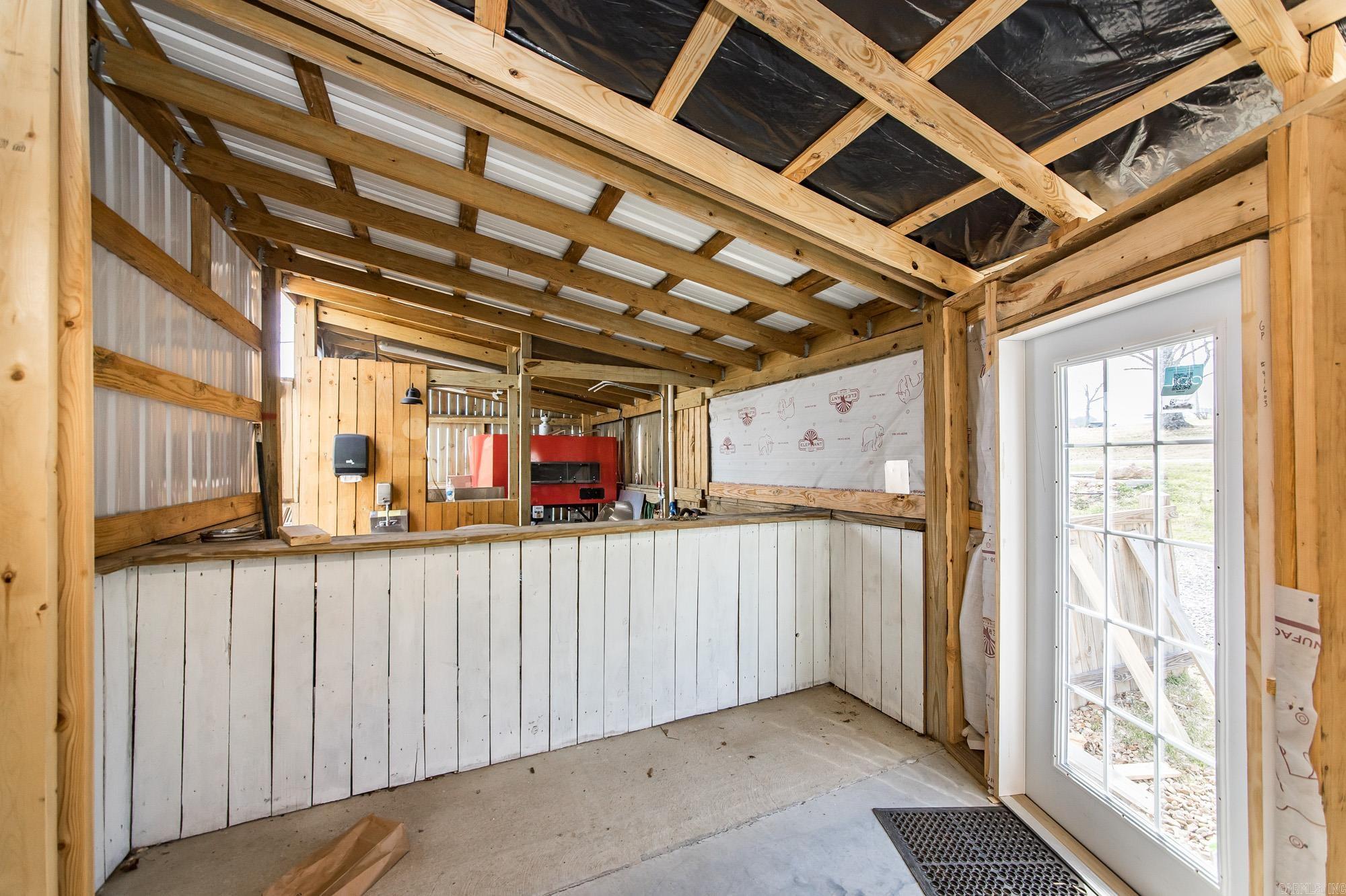 1076 Highway 65 S  Clinton, AR