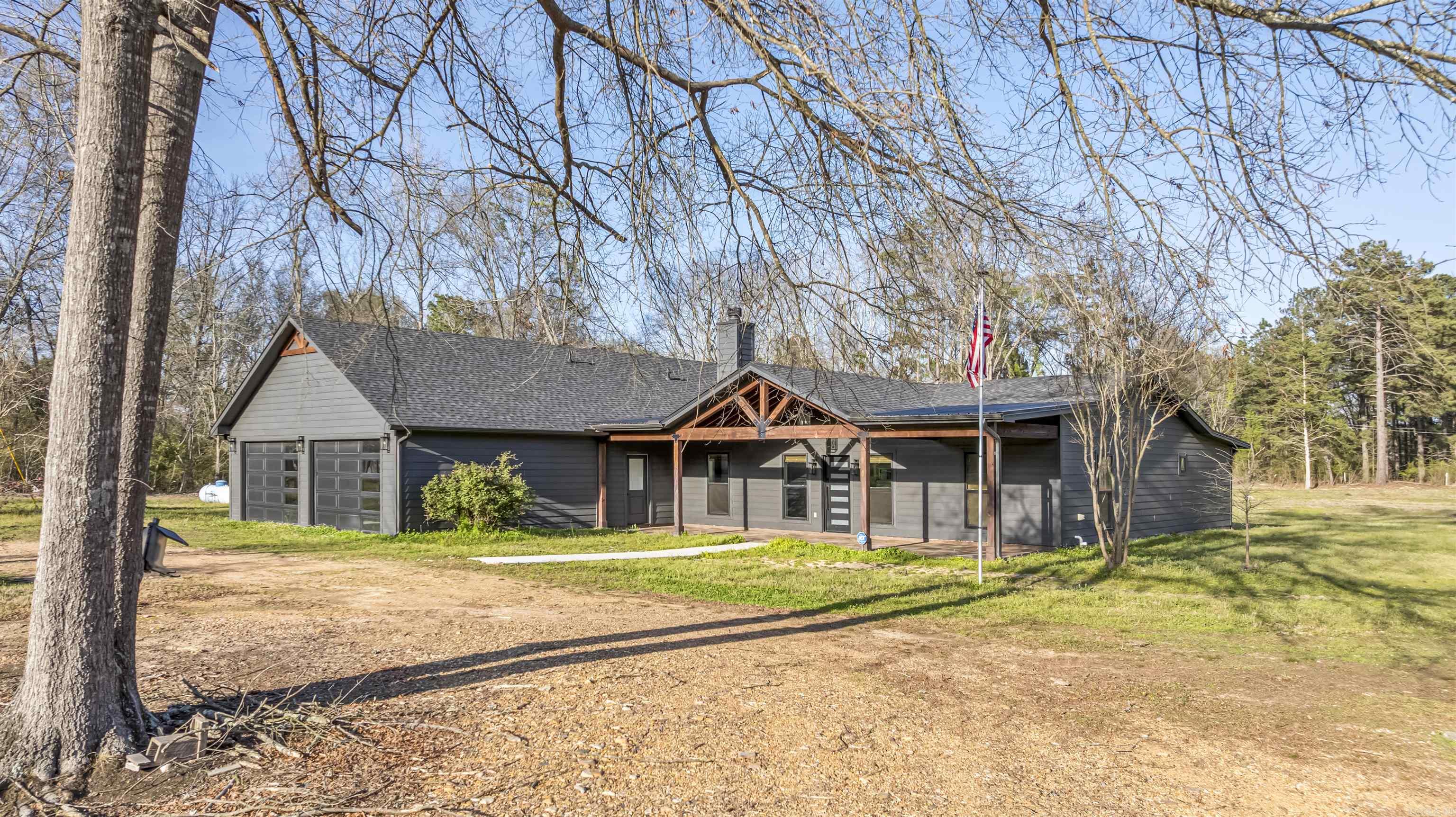 512 Pine St  Winthrop, AR