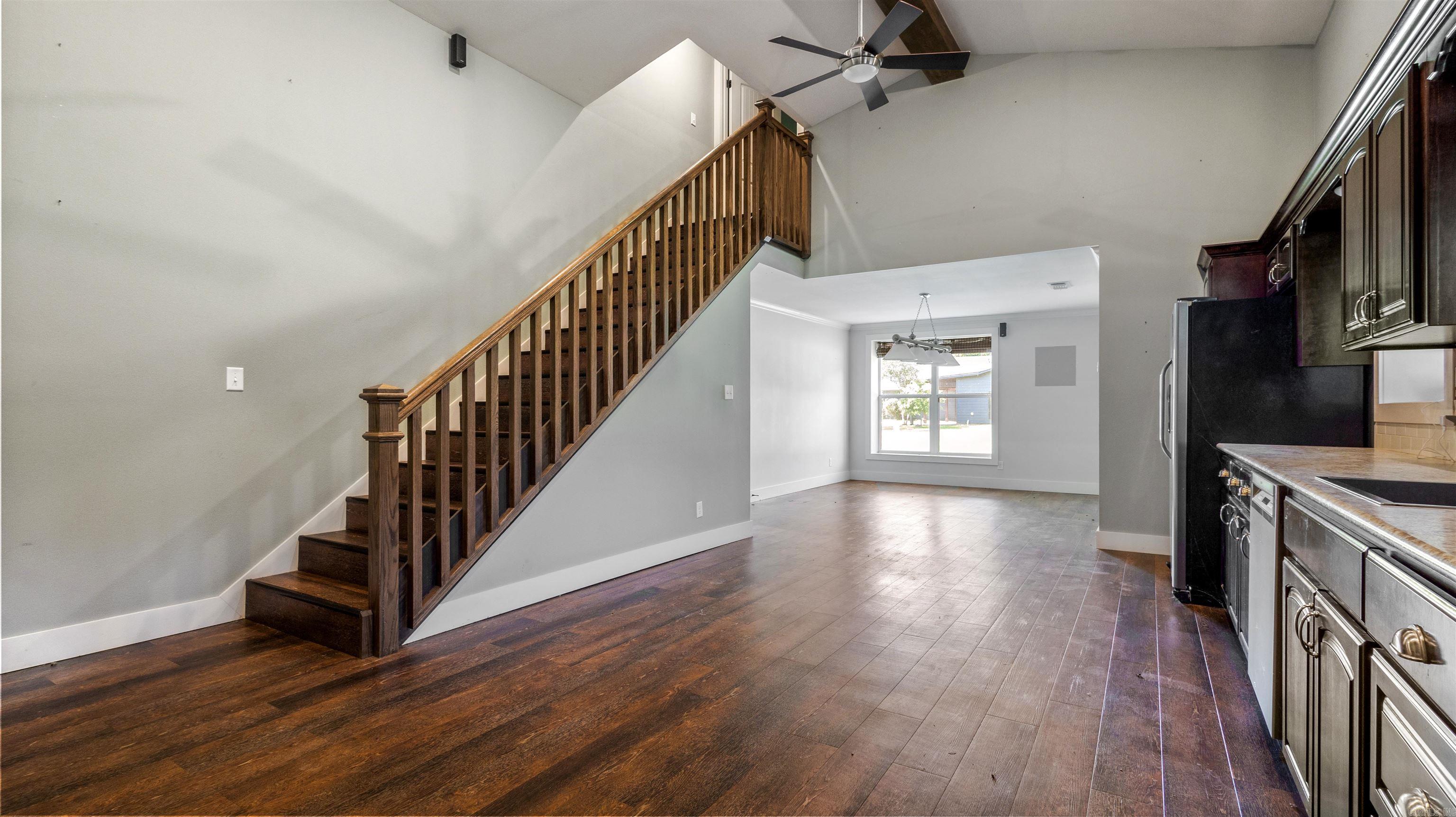 512 Pine St  Winthrop, AR