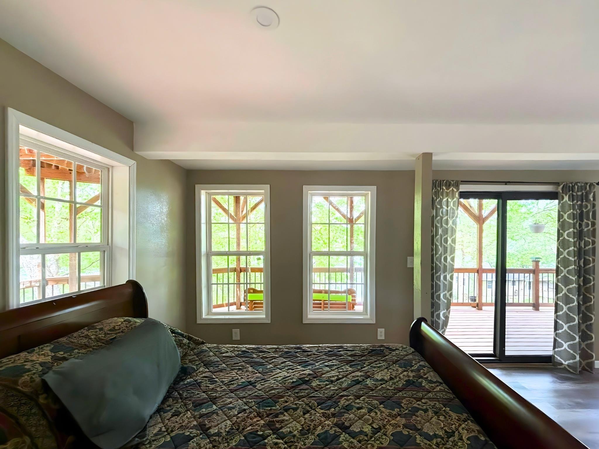 69 Saginaw  Cherokee Village, AR