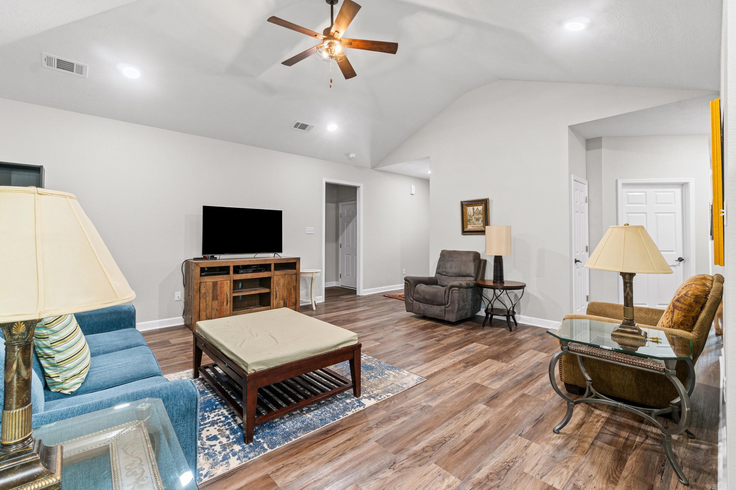 27 Marthas Field  Greenbrier, AR