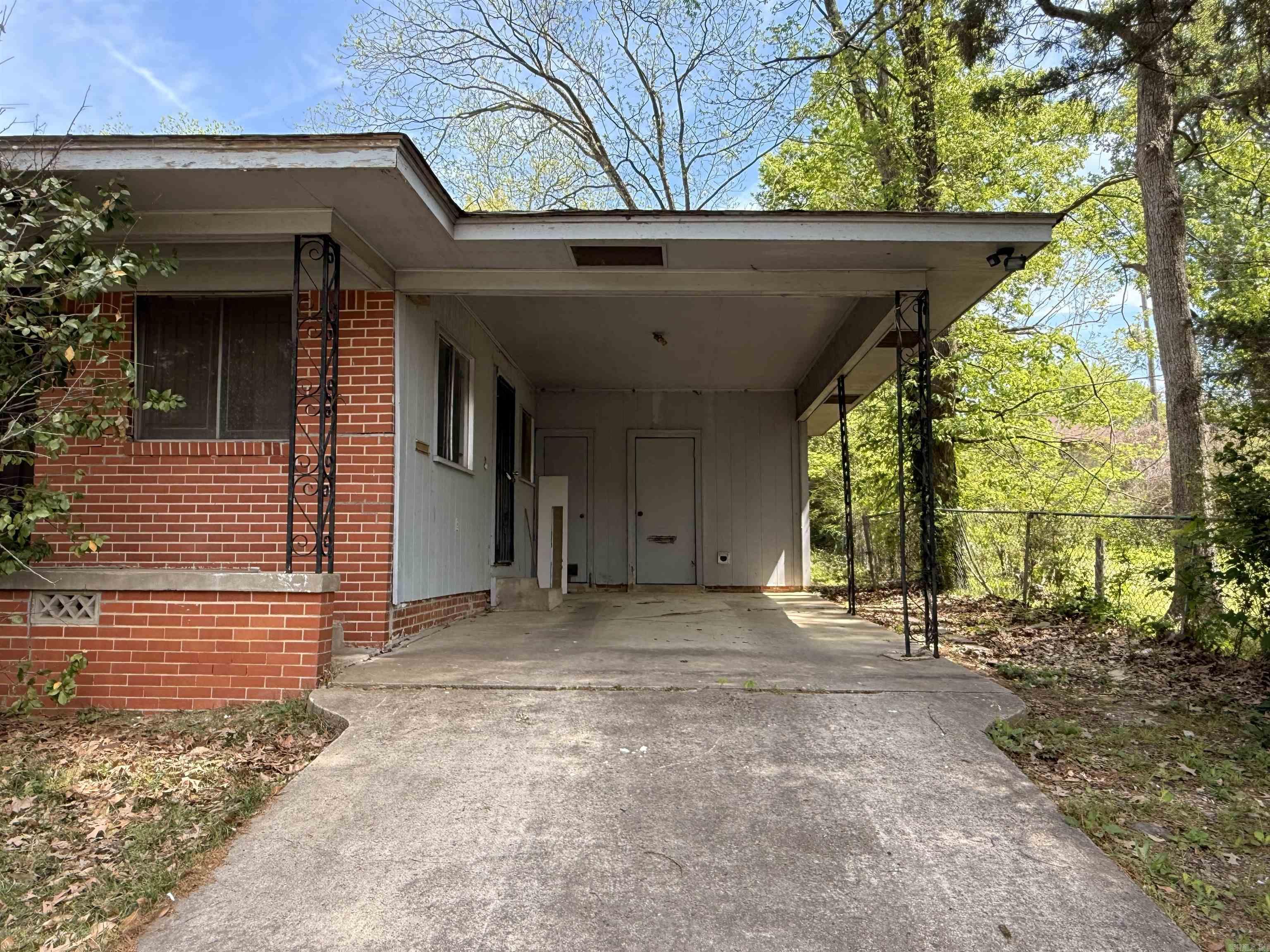 2203 S Park St  Little Rock, AR