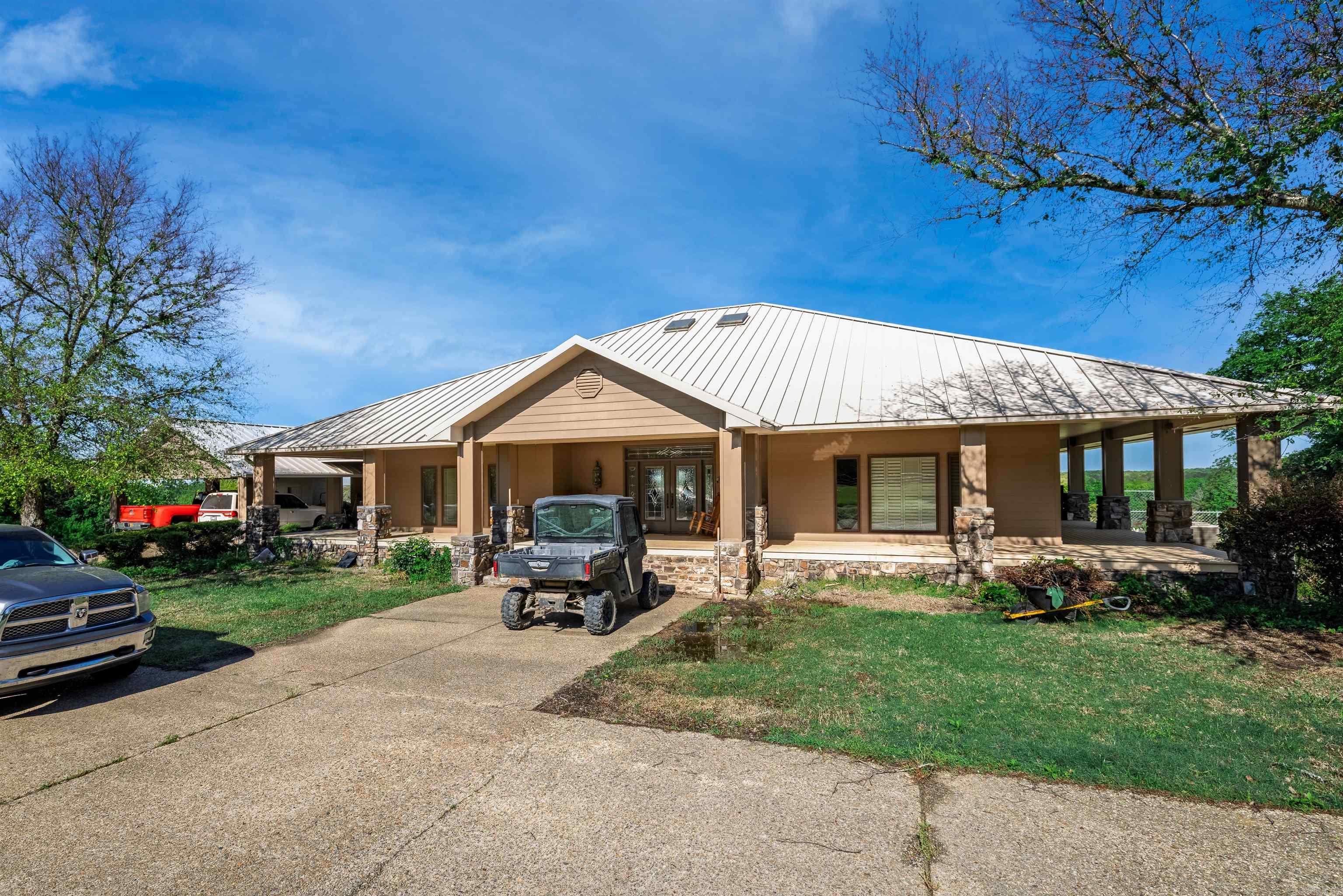 211 Hale  Okolona, AR