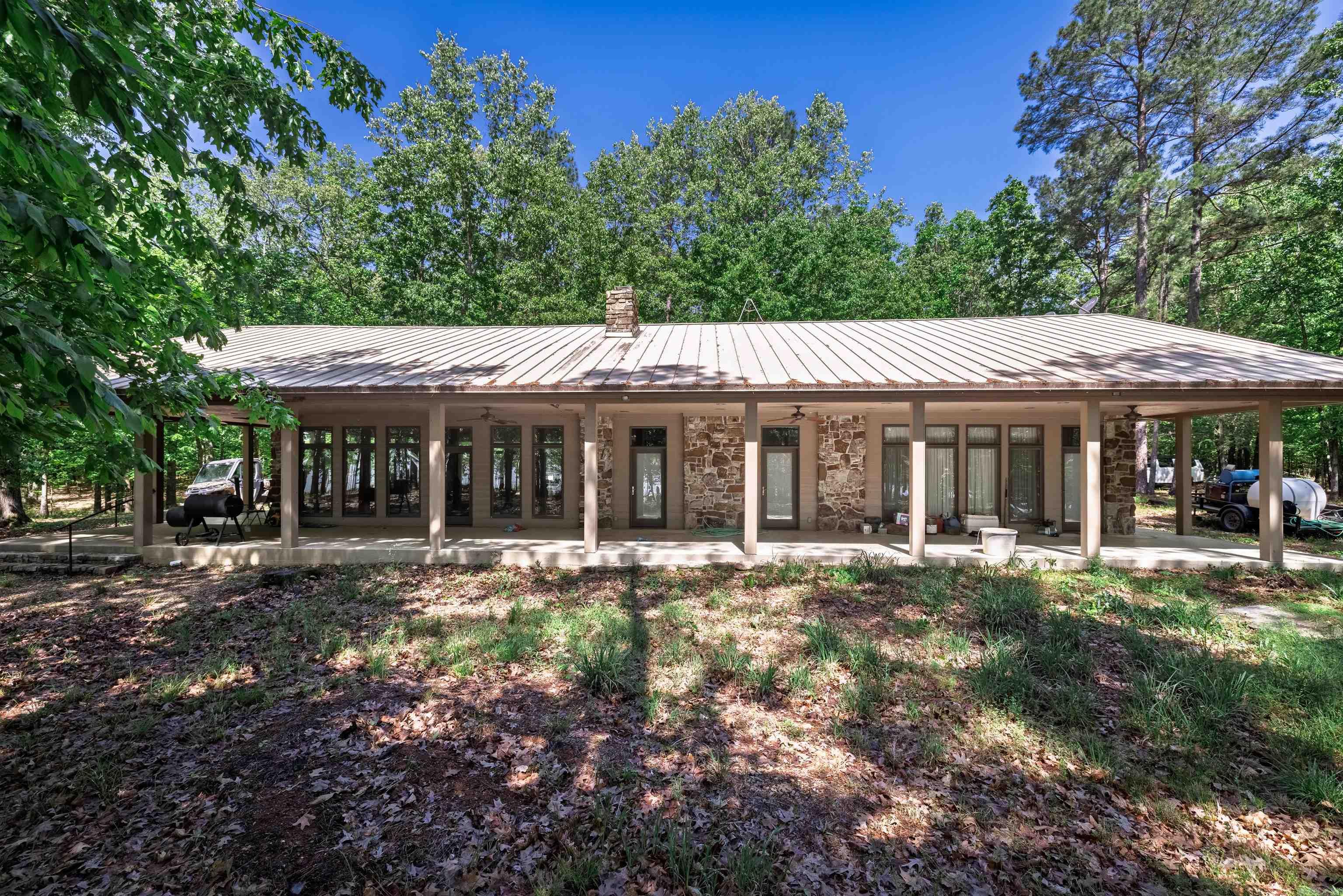 211 Hale  Okolona, AR