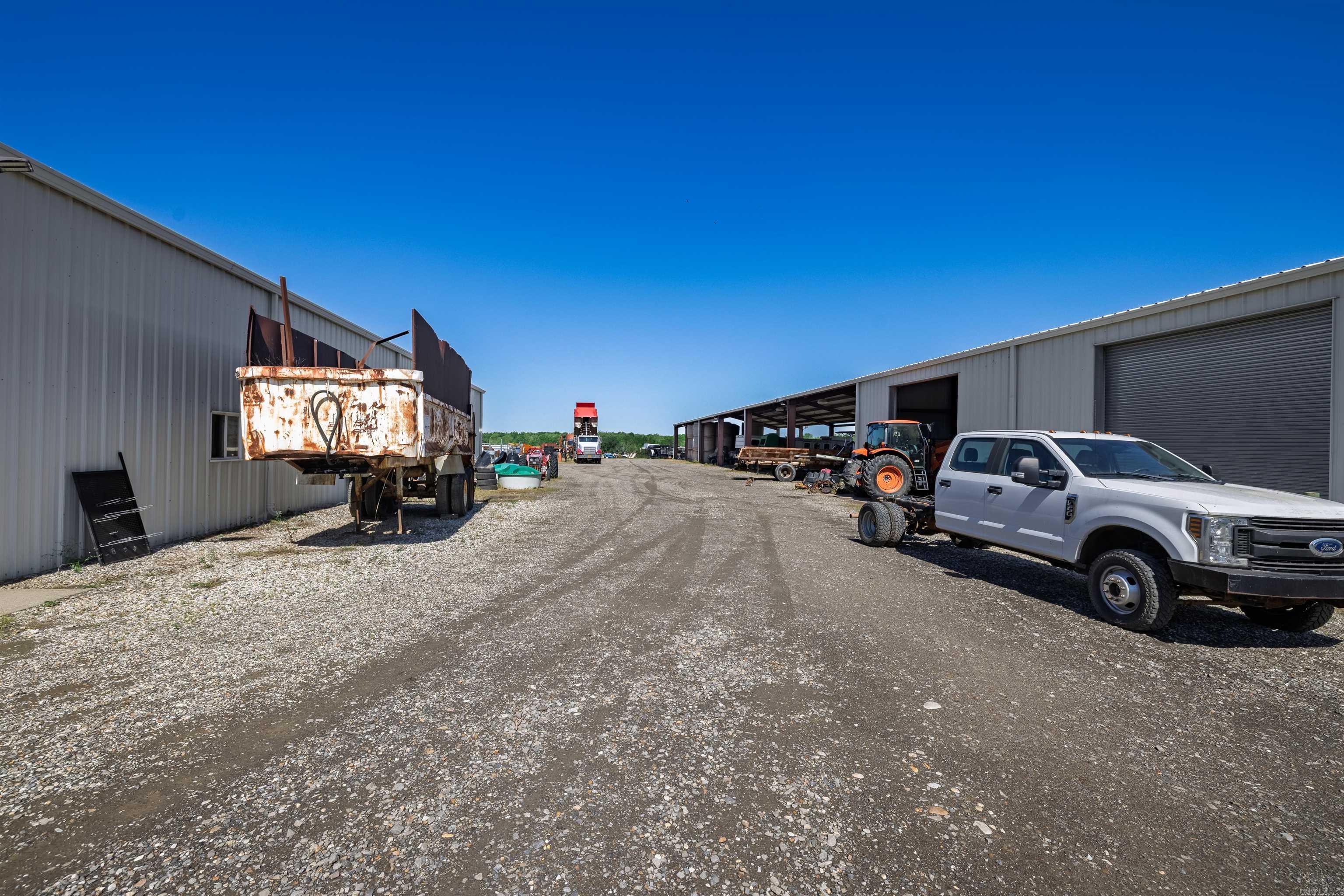 211 Hale  Okolona, AR