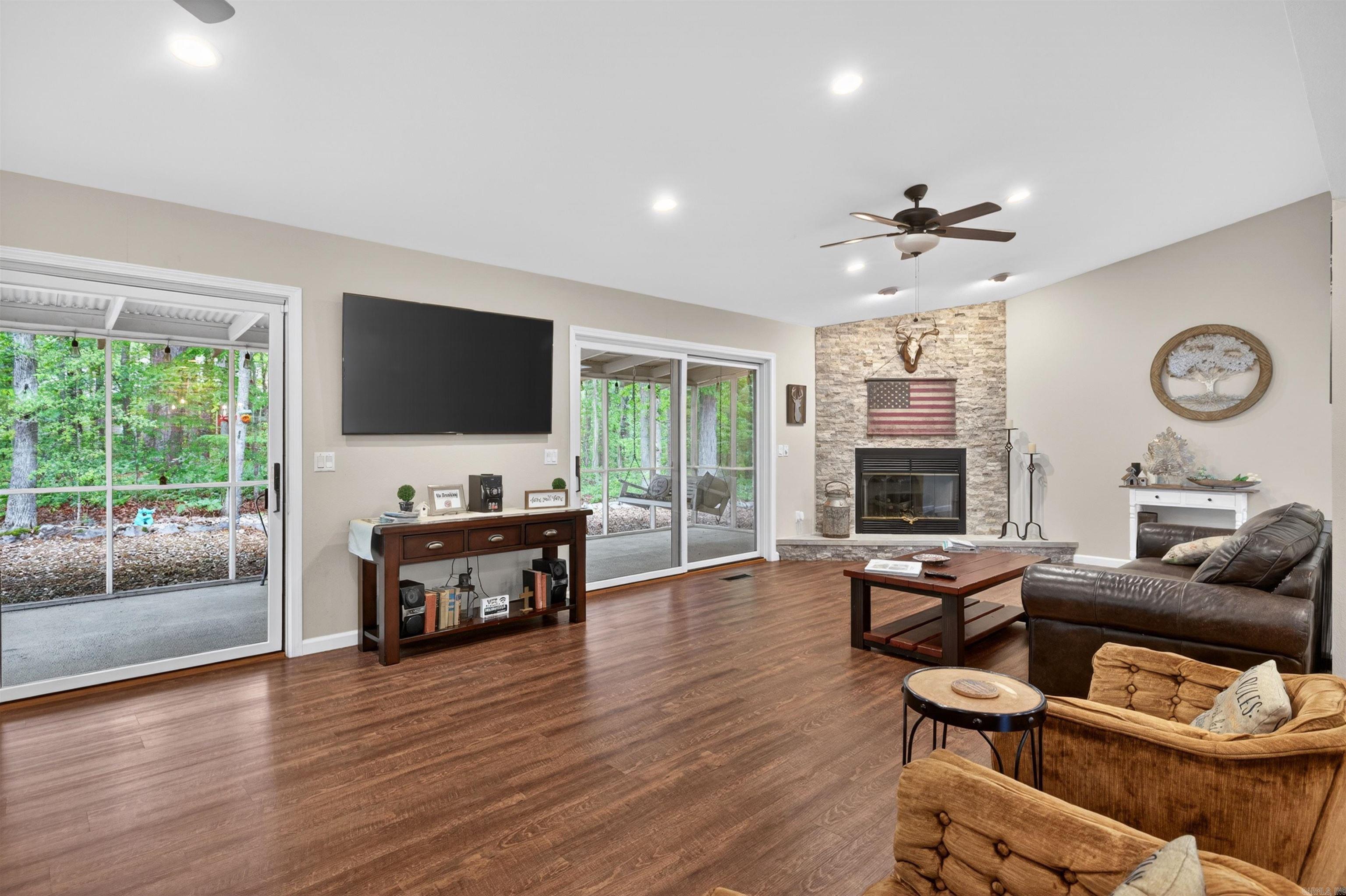 71 Hartura Way  Hot Springs Village, AR