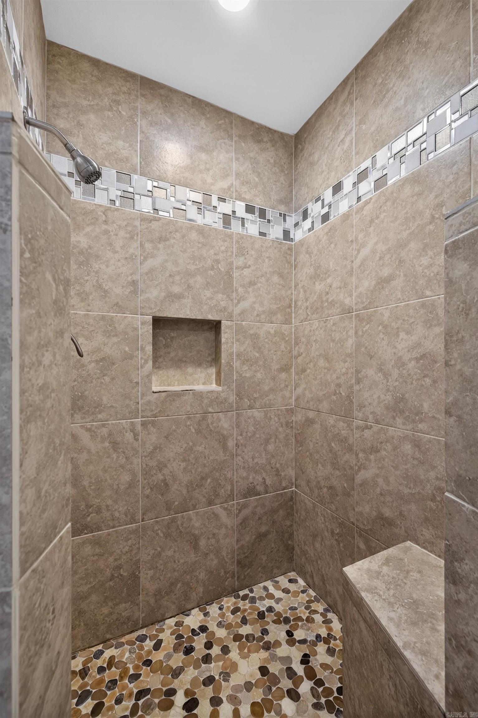 71 Hartura Way  Hot Springs Village, AR