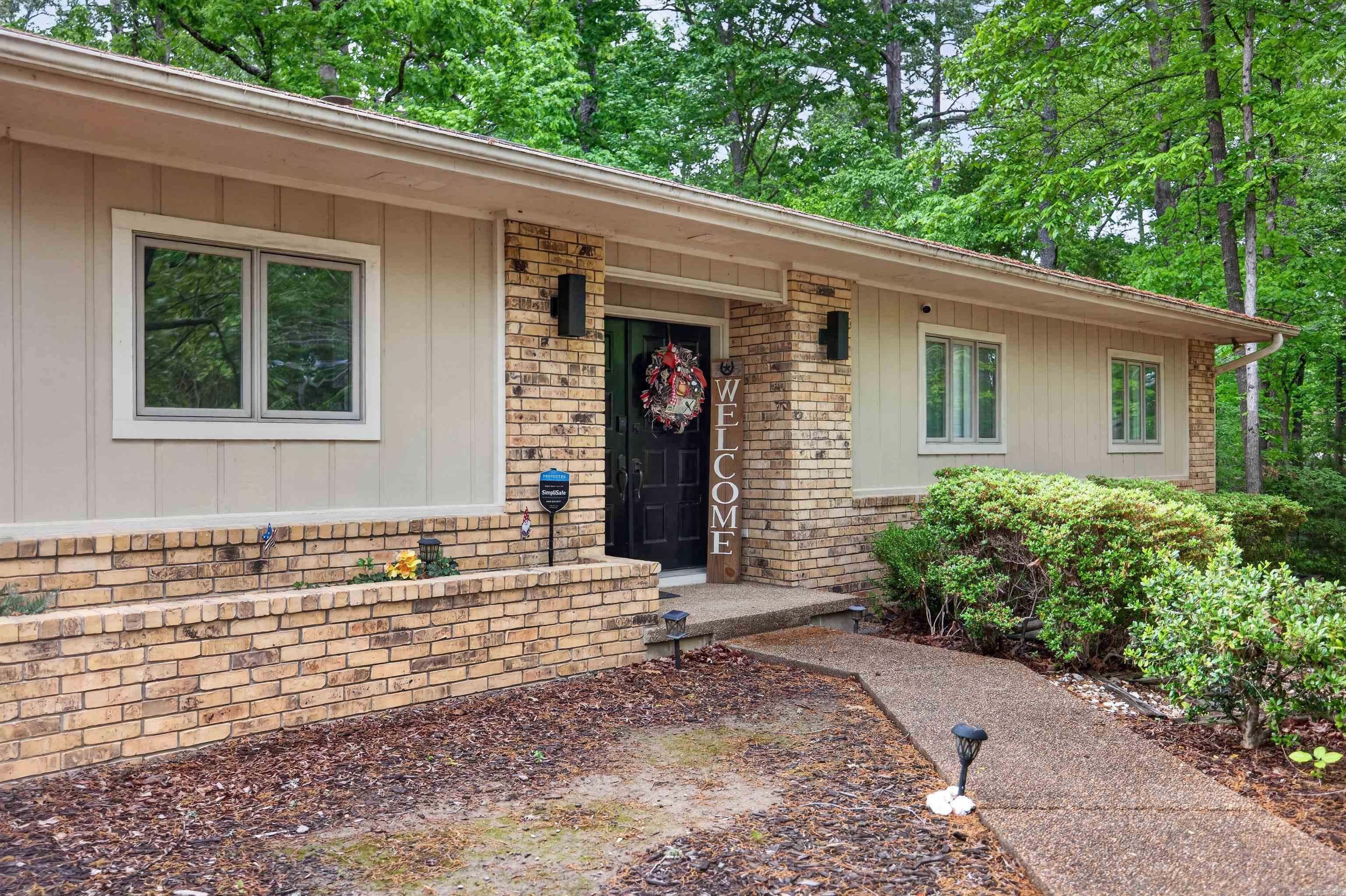 71 Hartura Way  Hot Springs Village, AR