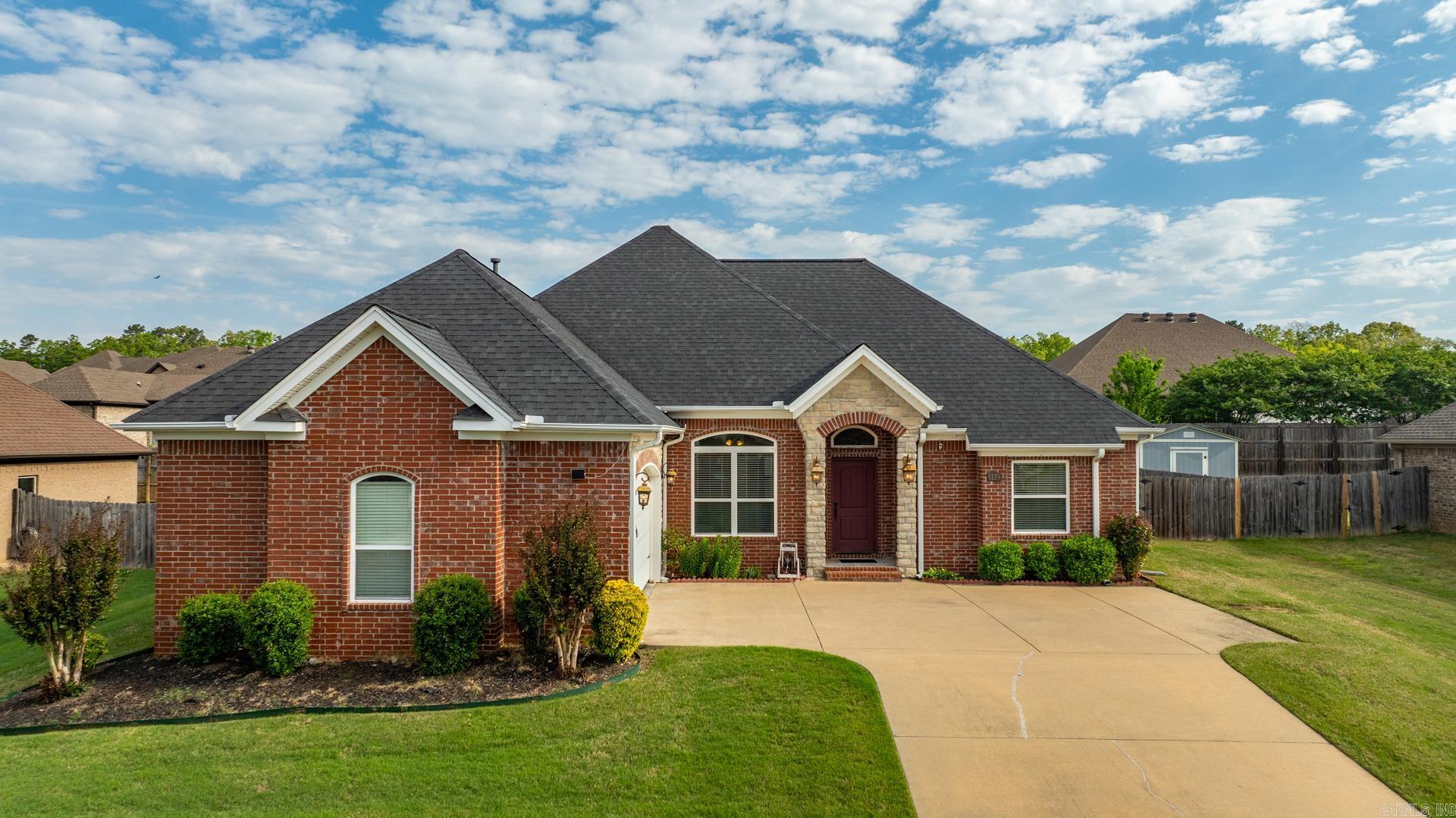6139 Remington Drive Bryant, AR 72022