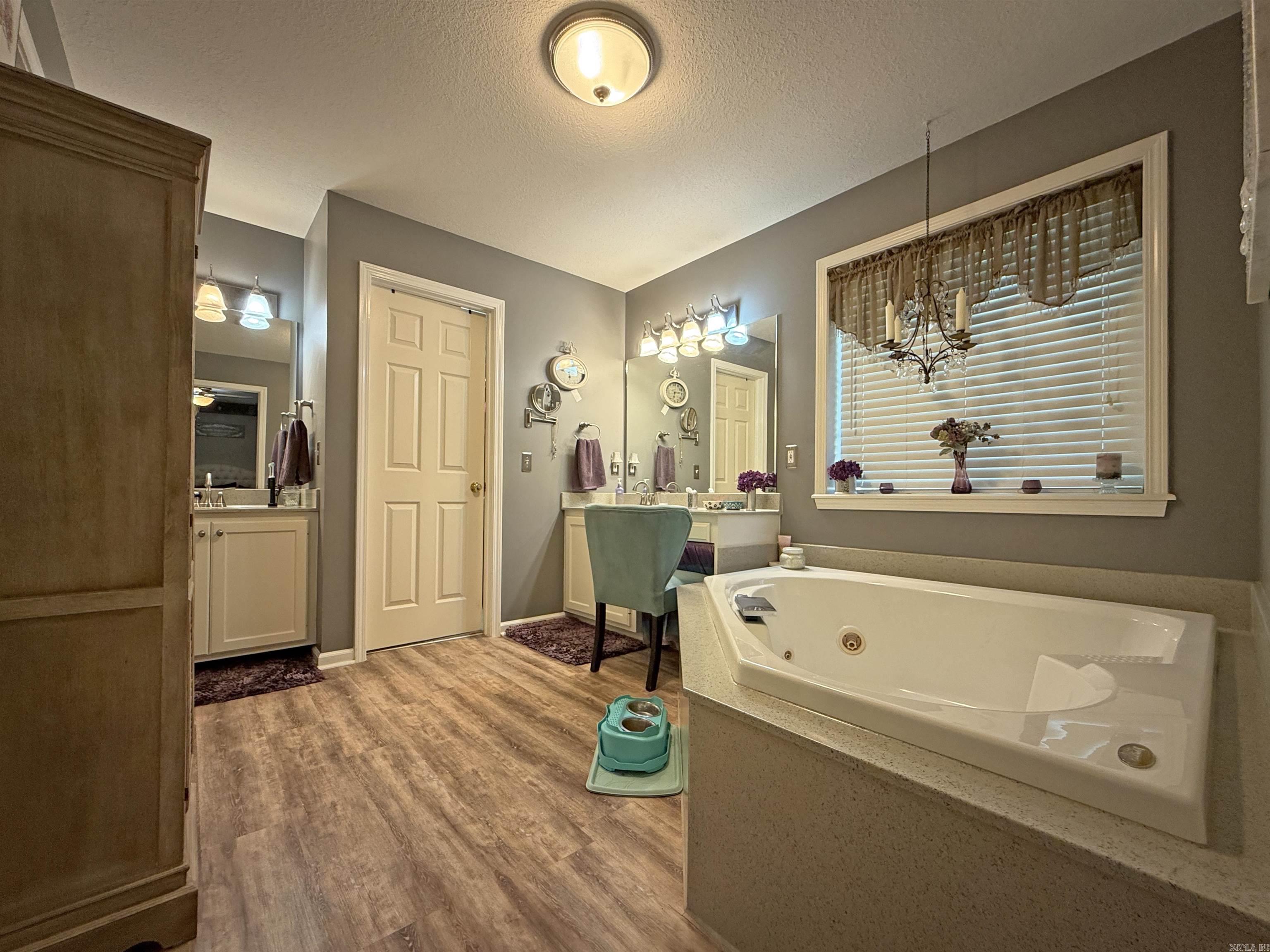 7 Oak Meadow Cove  Batesville, AR