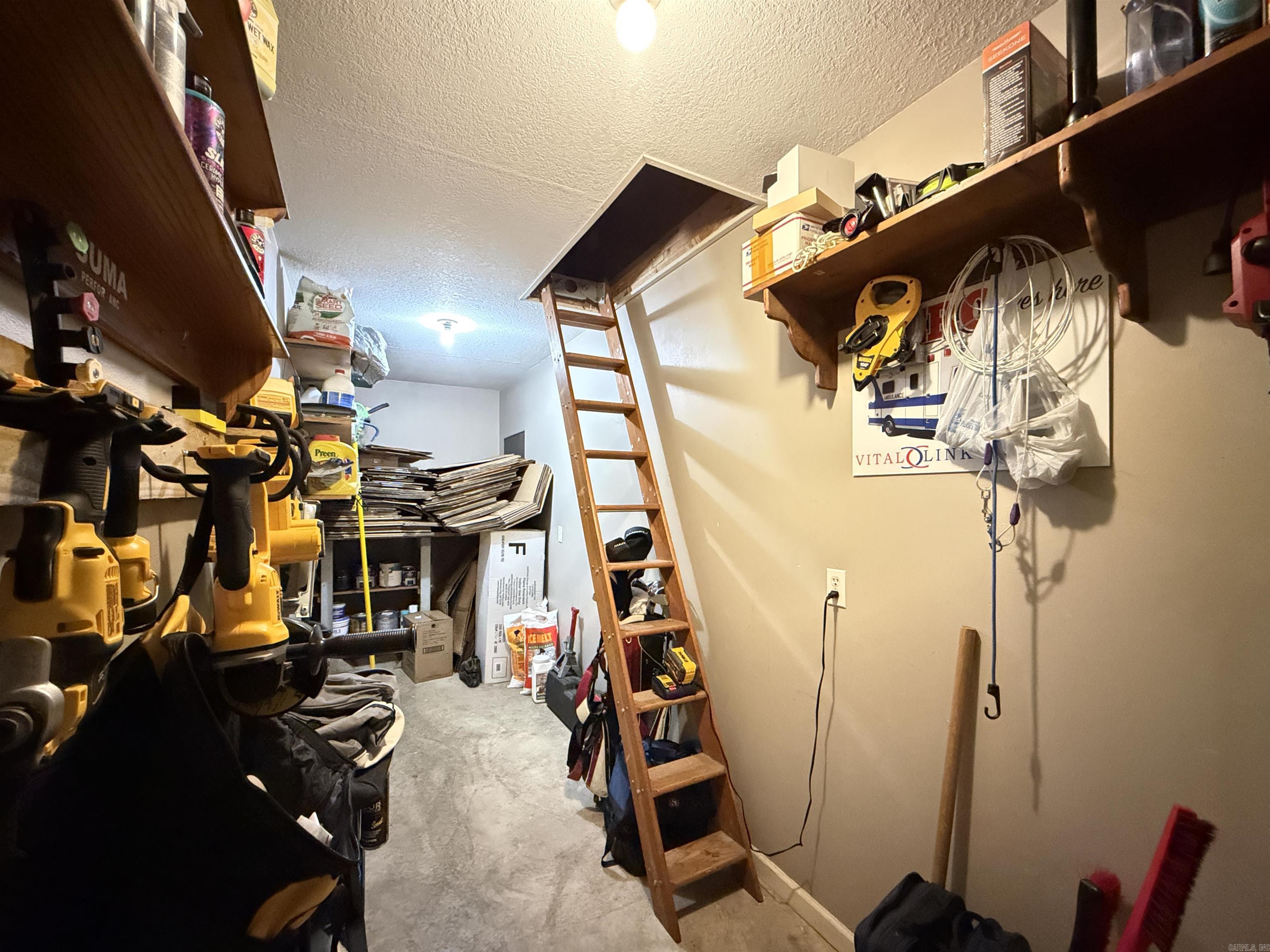 7 Oak Meadow Cove  Batesville, AR