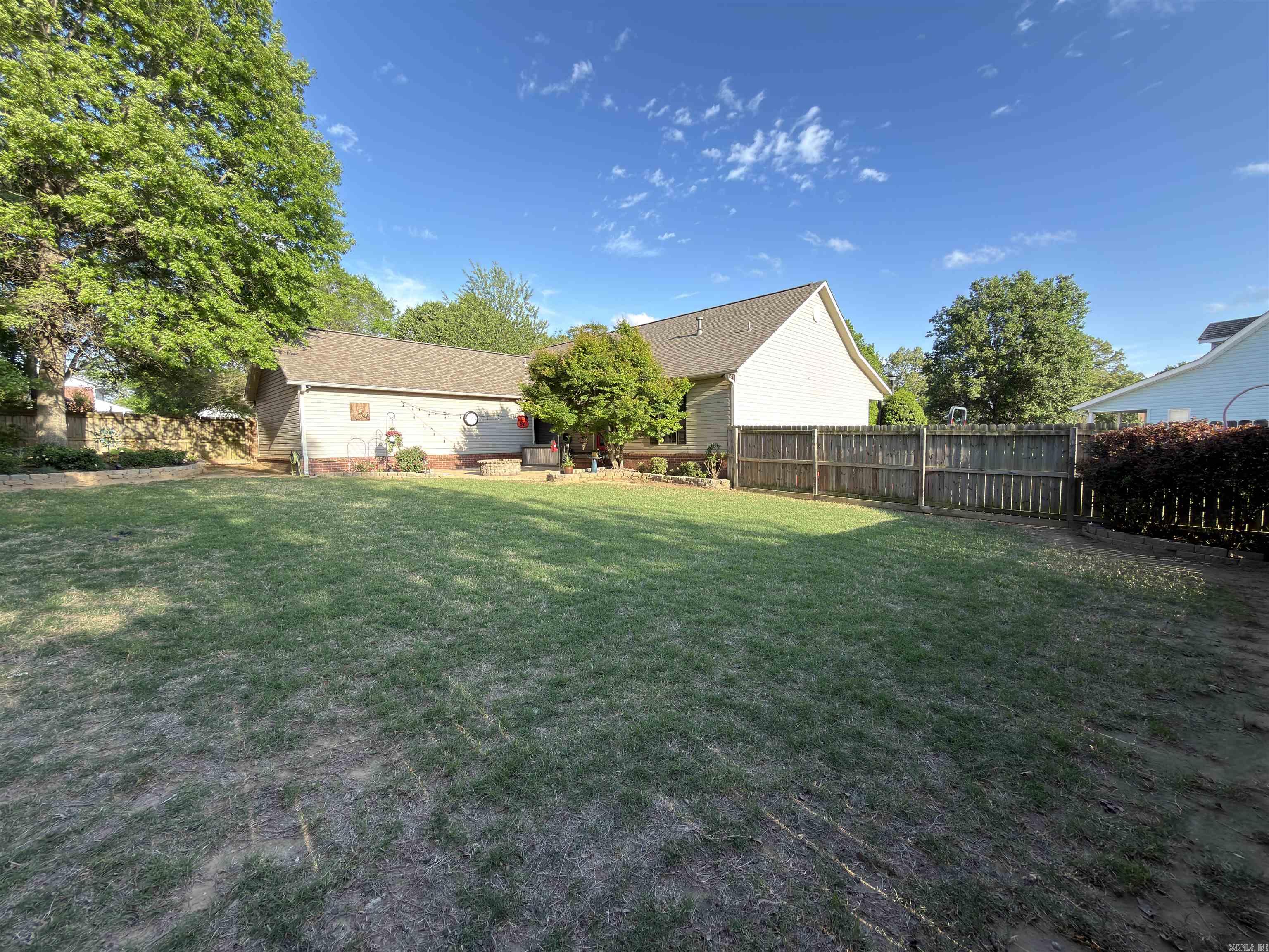 7 Oak Meadow Cove  Batesville, AR