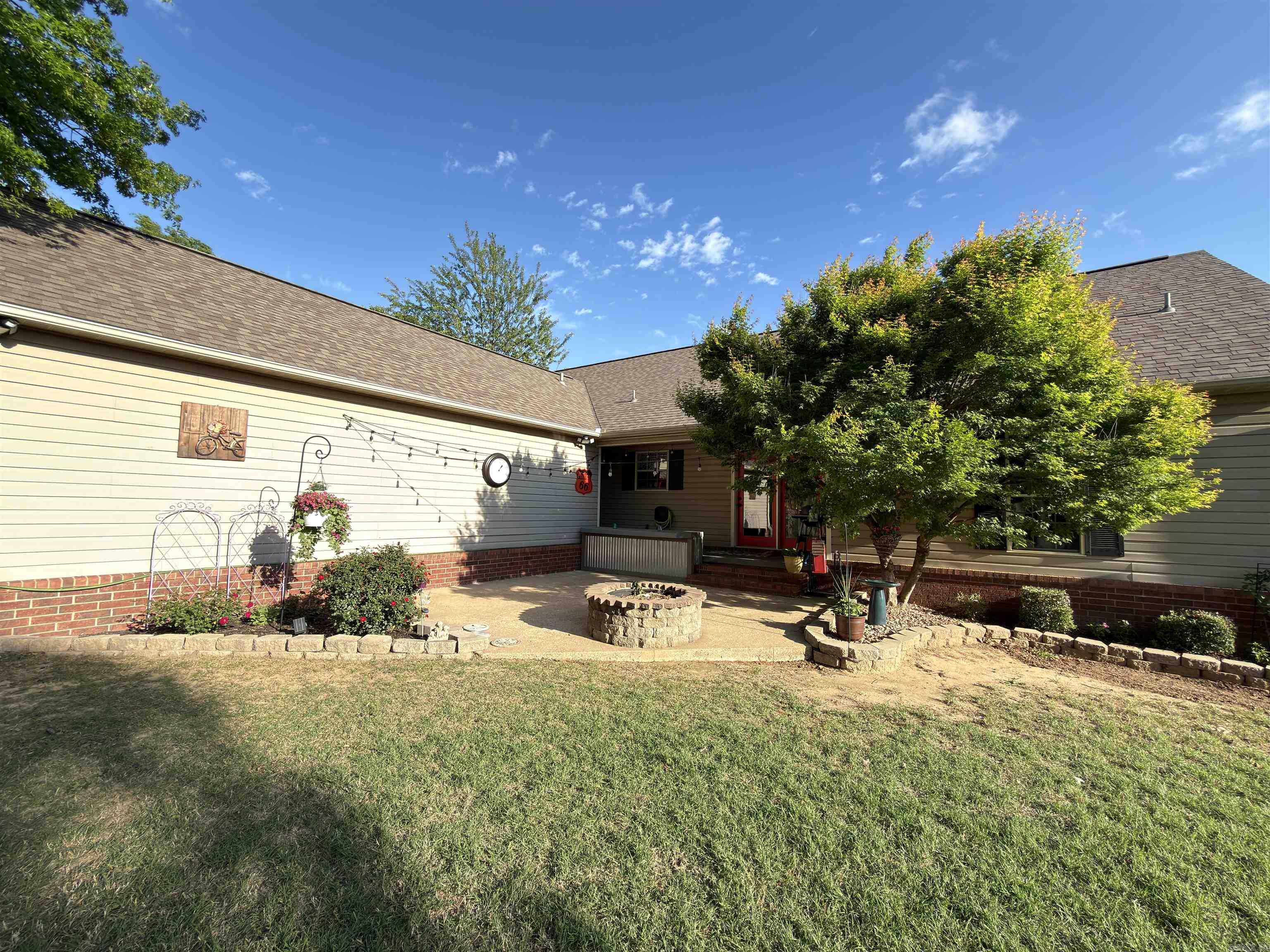 7 Oak Meadow Cove  Batesville, AR