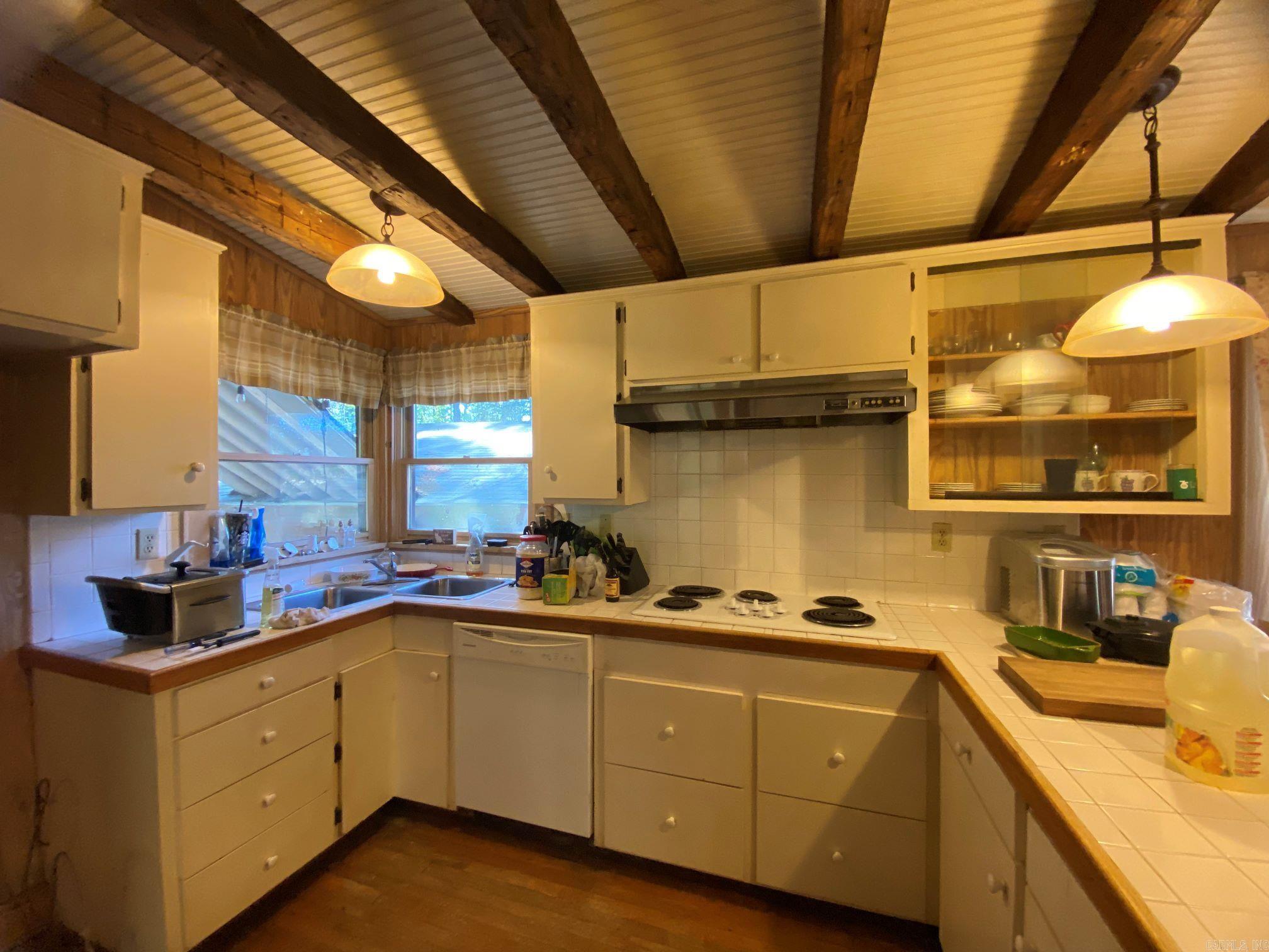 5697 Junction City  El Dorado, AR