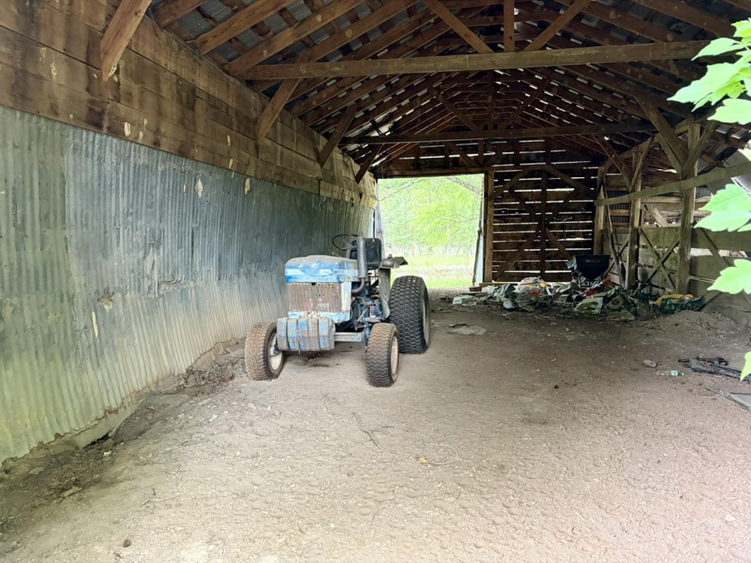 002 Drag Strip Road  Dardanelle, AR