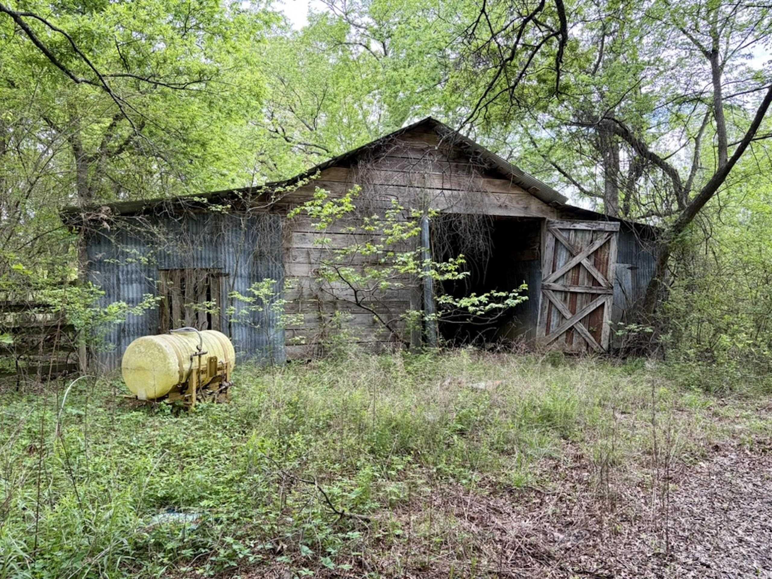 002 Drag Strip Road  Dardanelle, AR