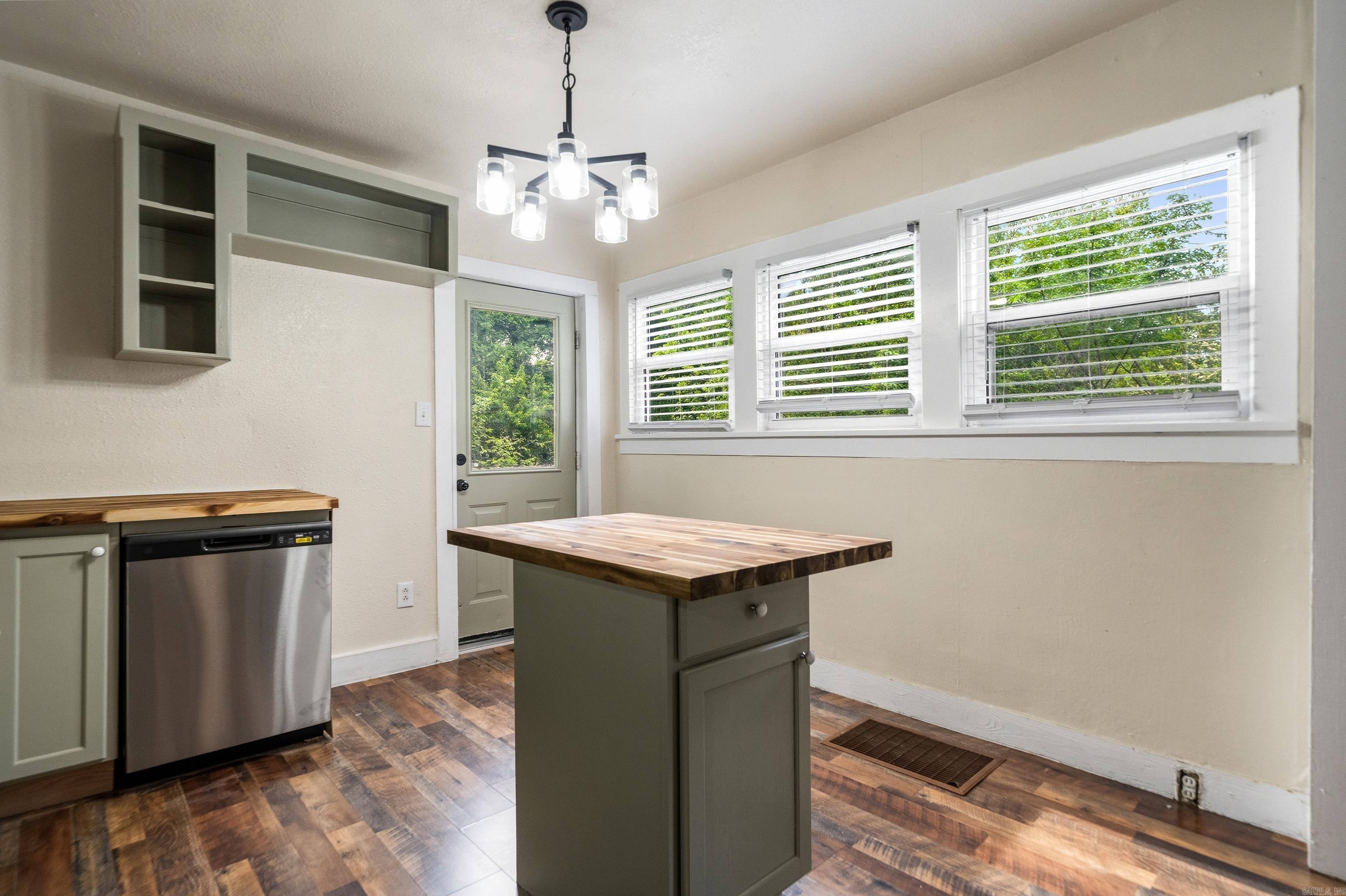 625 Fifth  Hot Springs National Park, AR