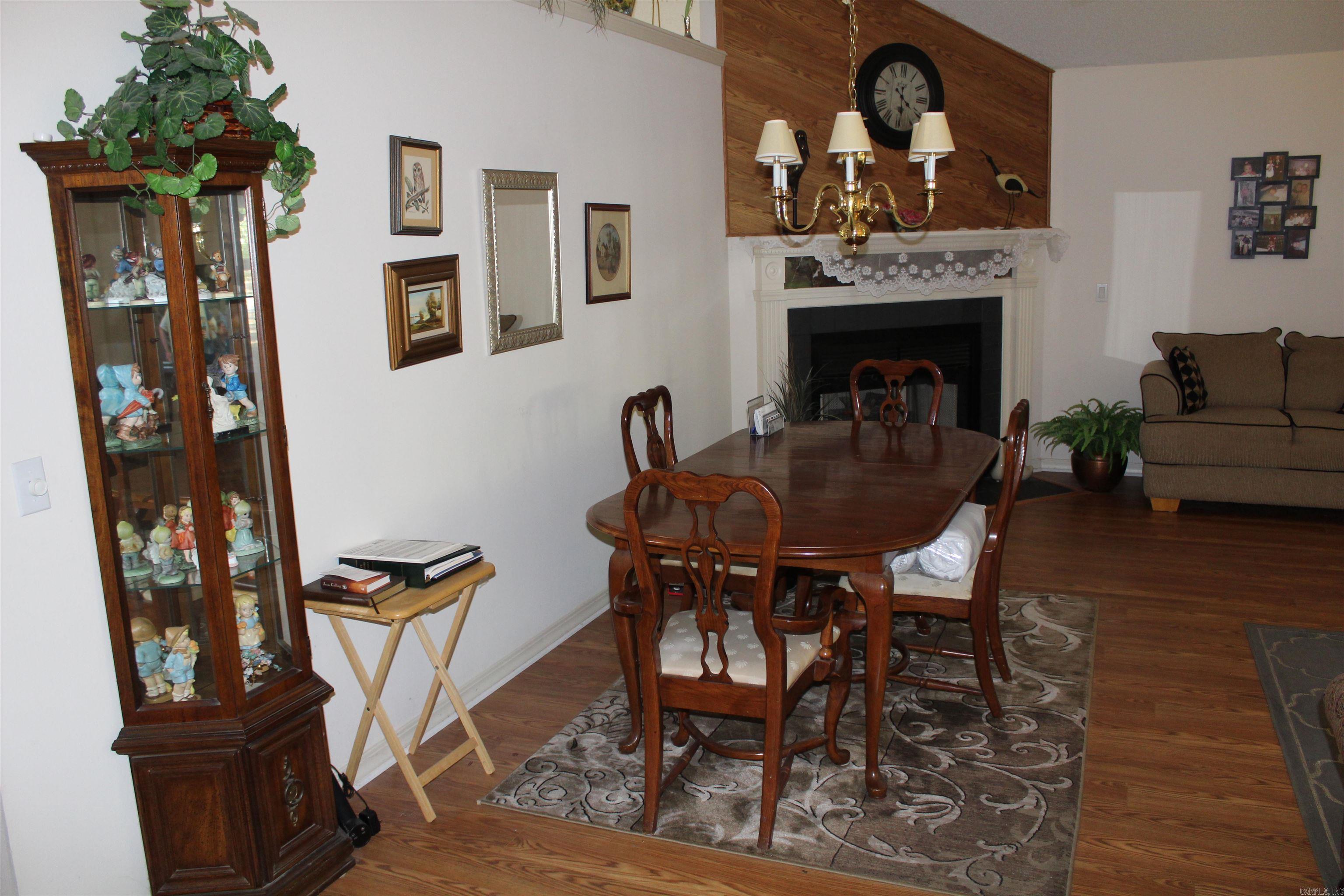 10 Viajero  Hot Springs Village, AR