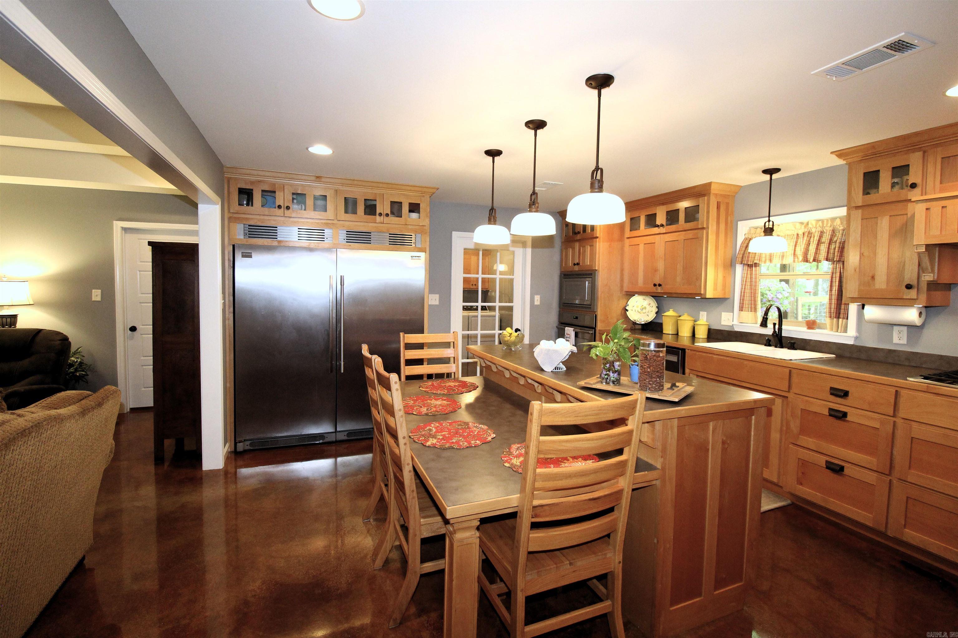 35 Grant County Road 737  Sheridan, AR