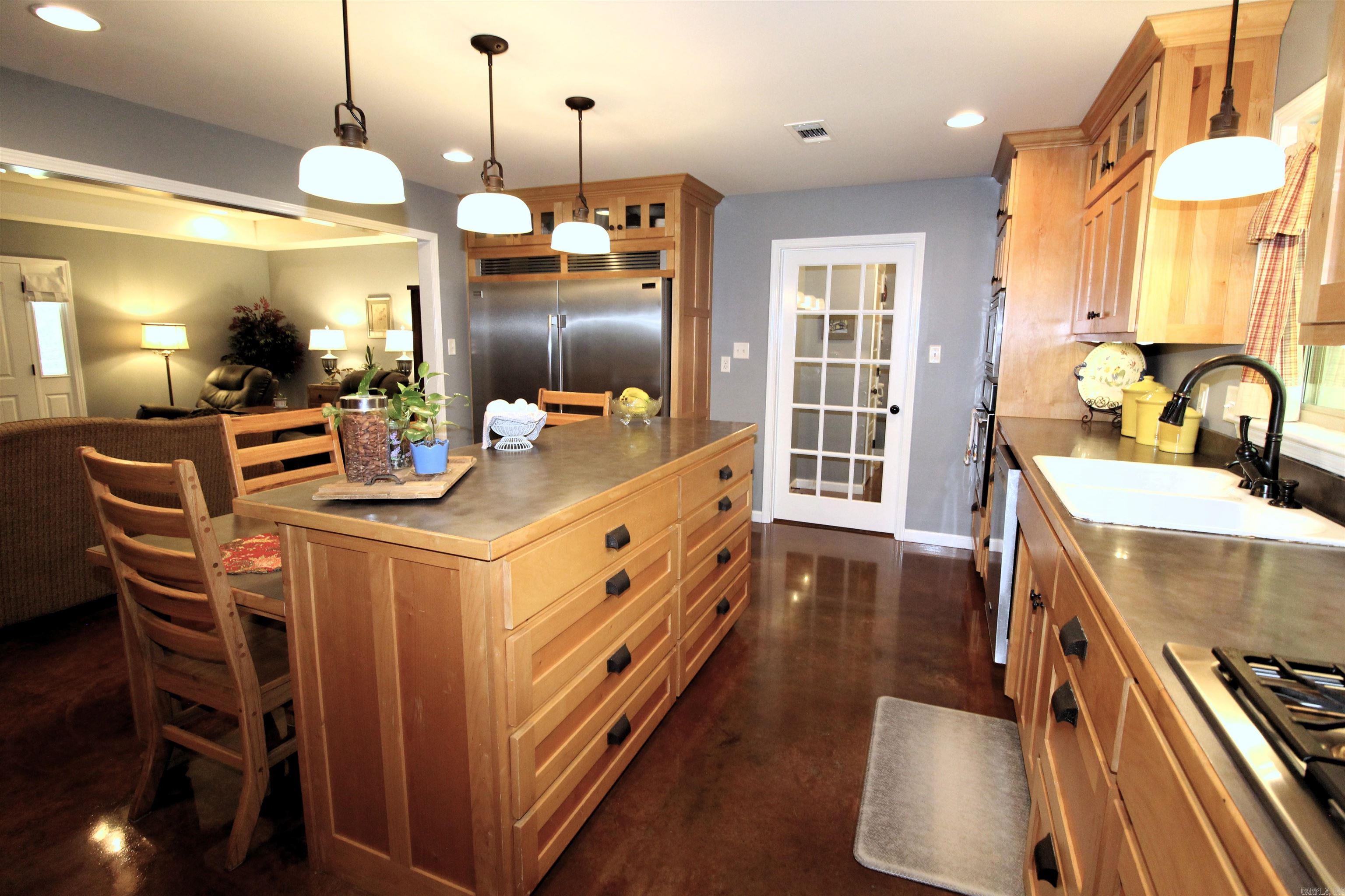 35 Grant County Road 737  Sheridan, AR