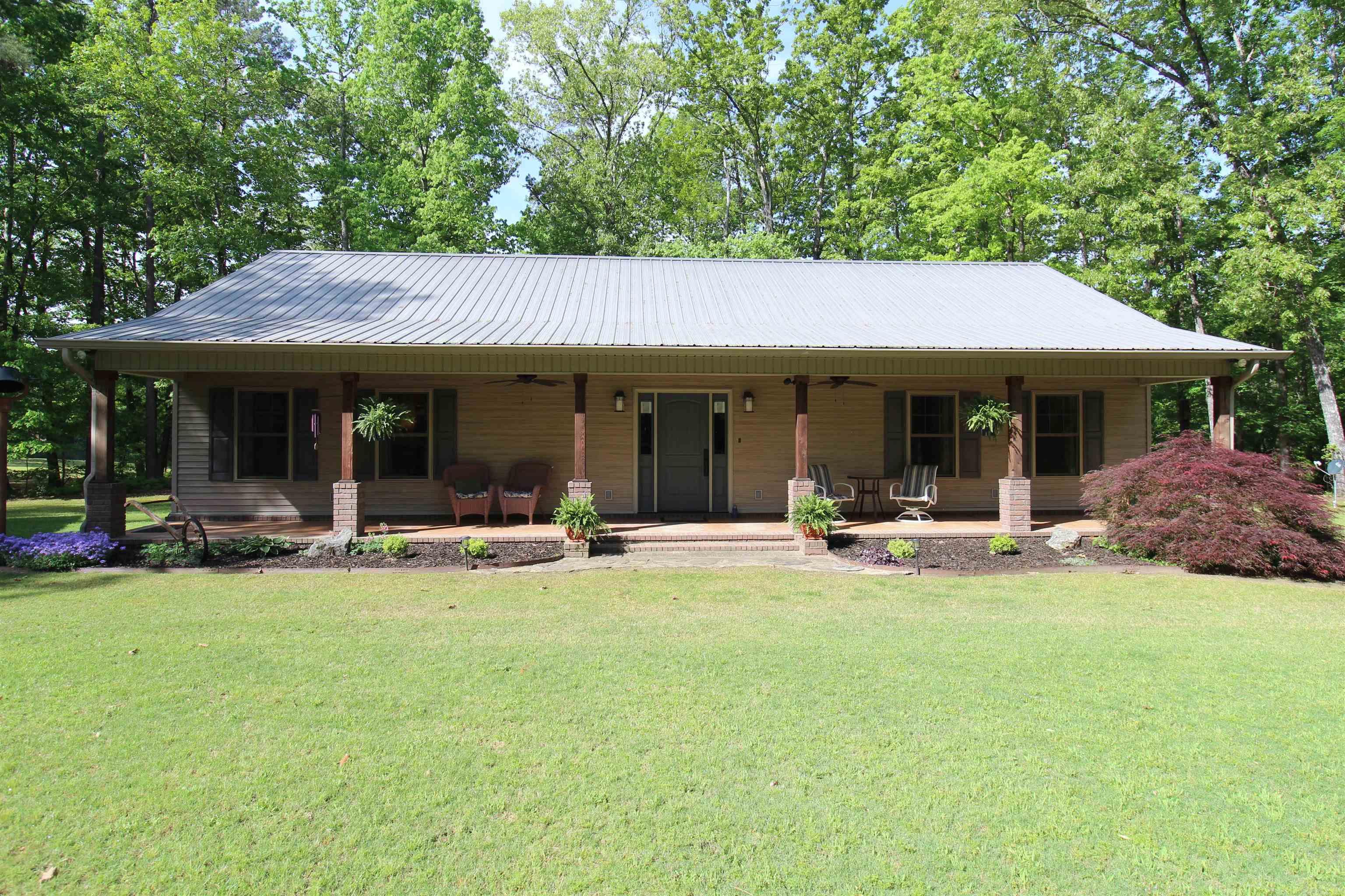 35 Grant County Road 737  Sheridan, AR