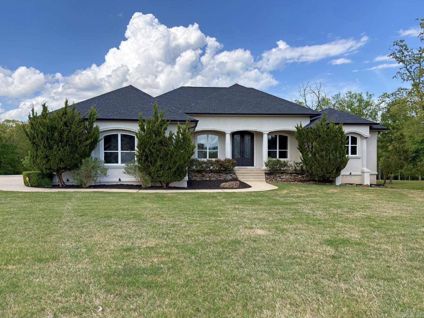 300 Crestview Drive  Hot Springs, AR