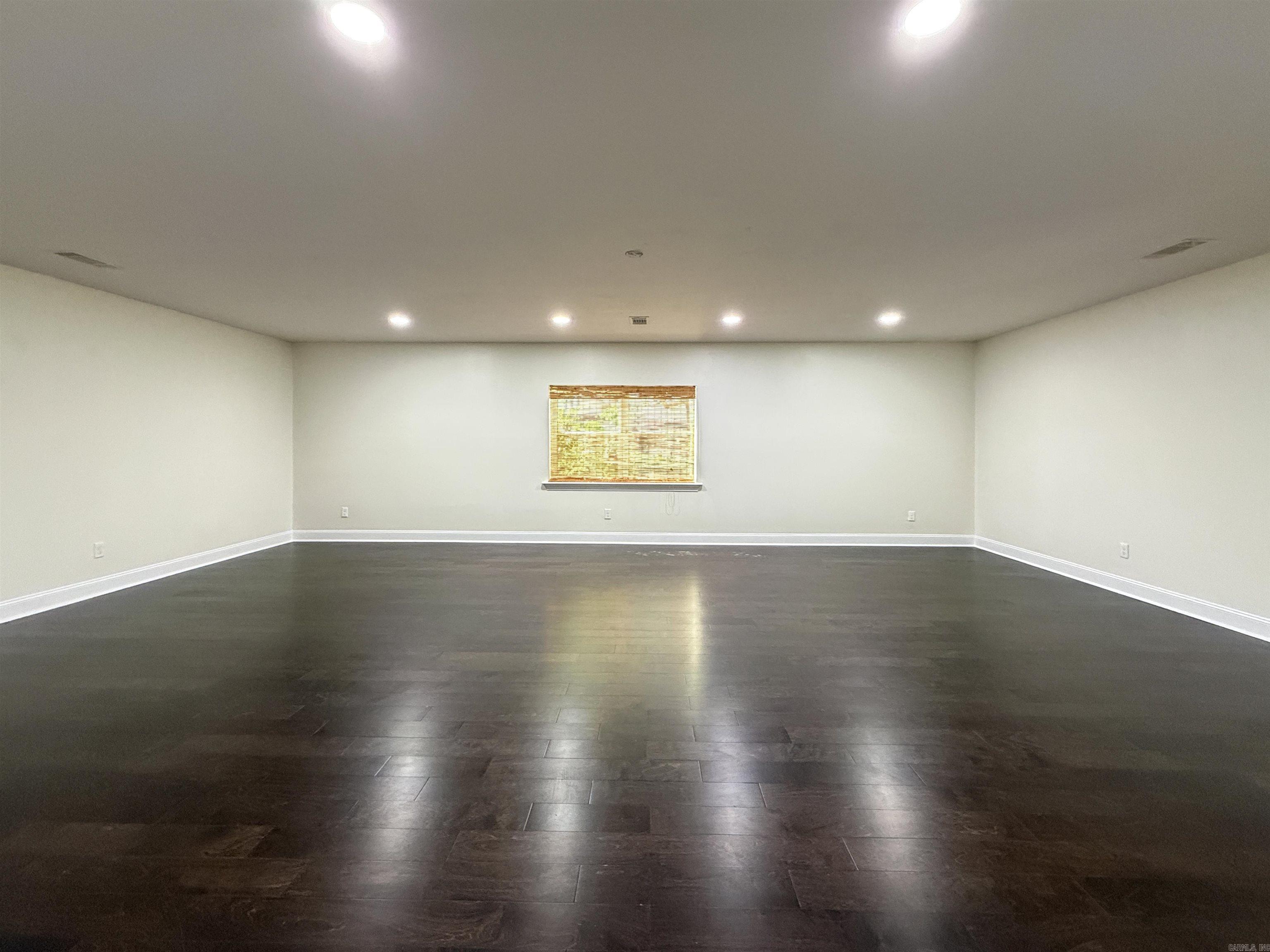 300 Crestview Drive  Hot Springs, AR