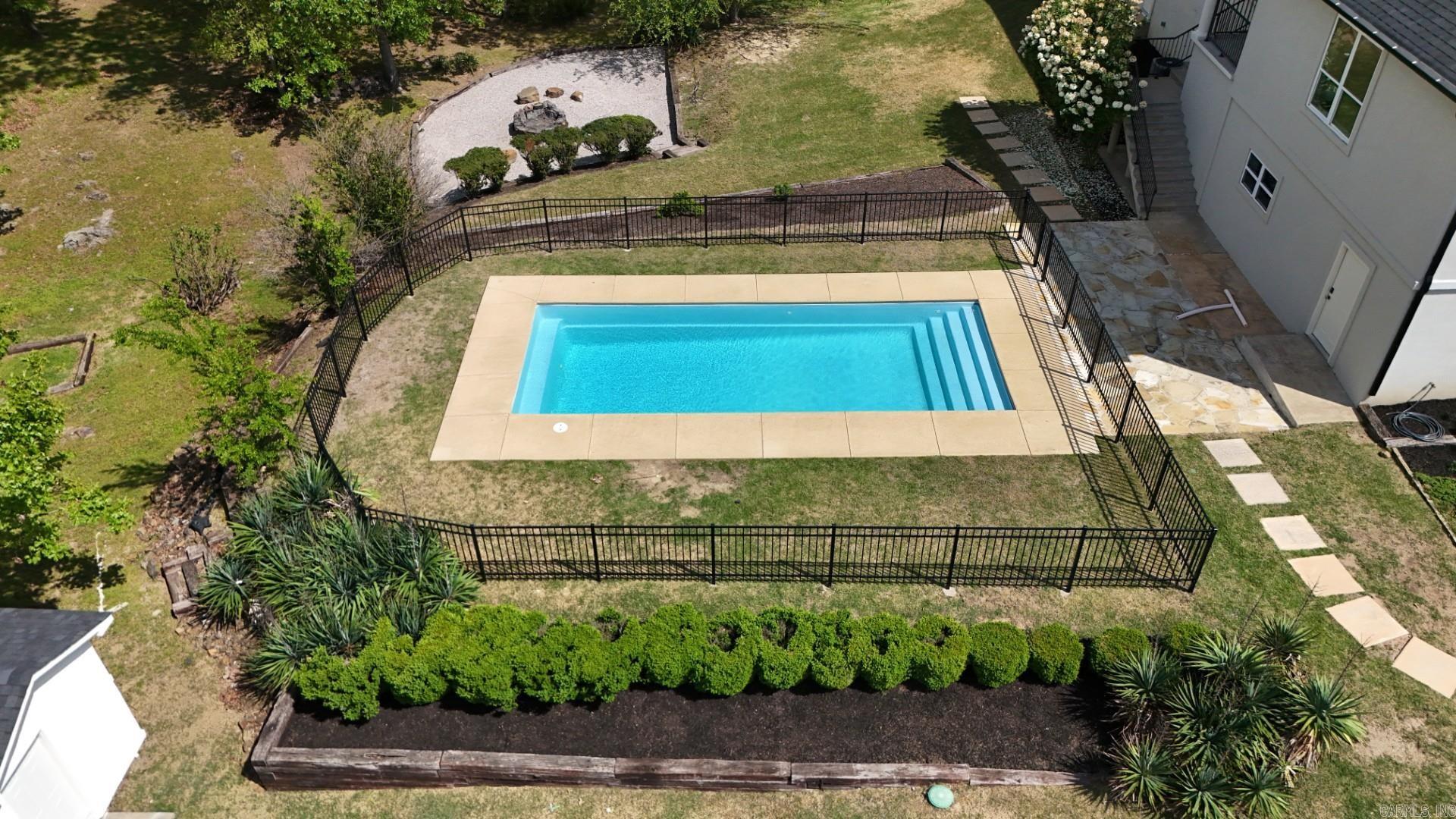 300 Crestview Drive  Hot Springs, AR