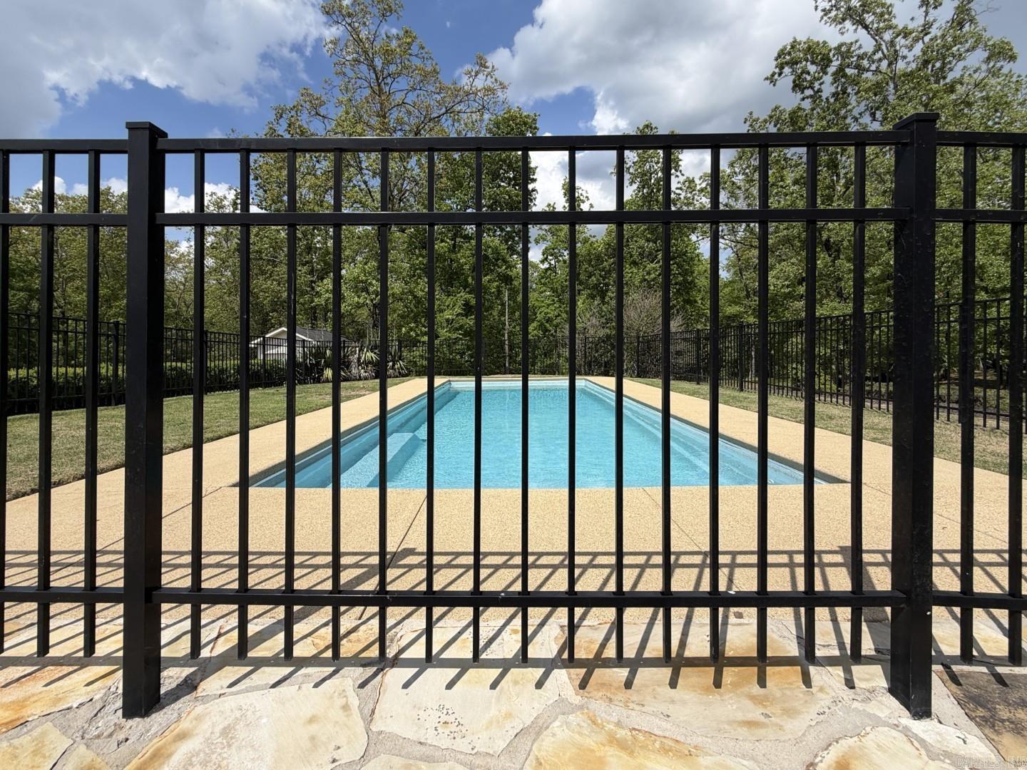 300 Crestview Drive  Hot Springs, AR