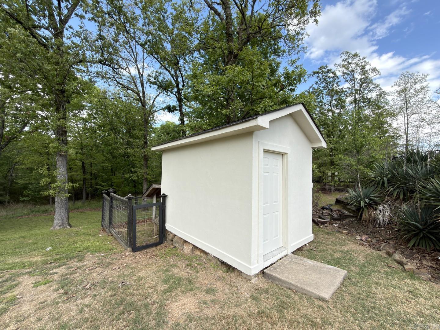 300 Crestview Drive  Hot Springs, AR