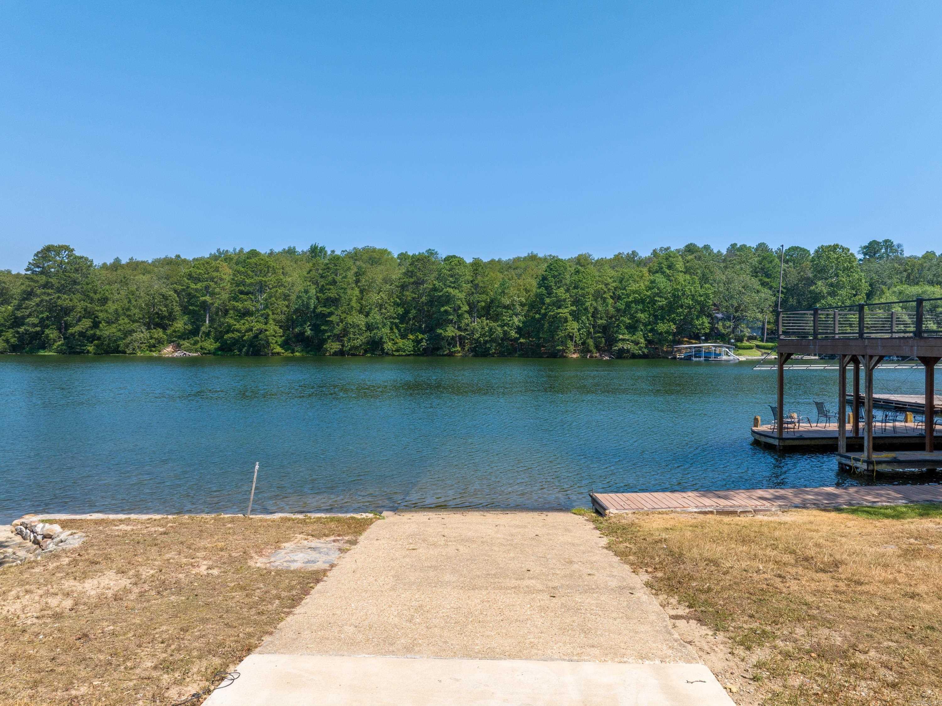 300 Pinehill  Hot Springs, AR