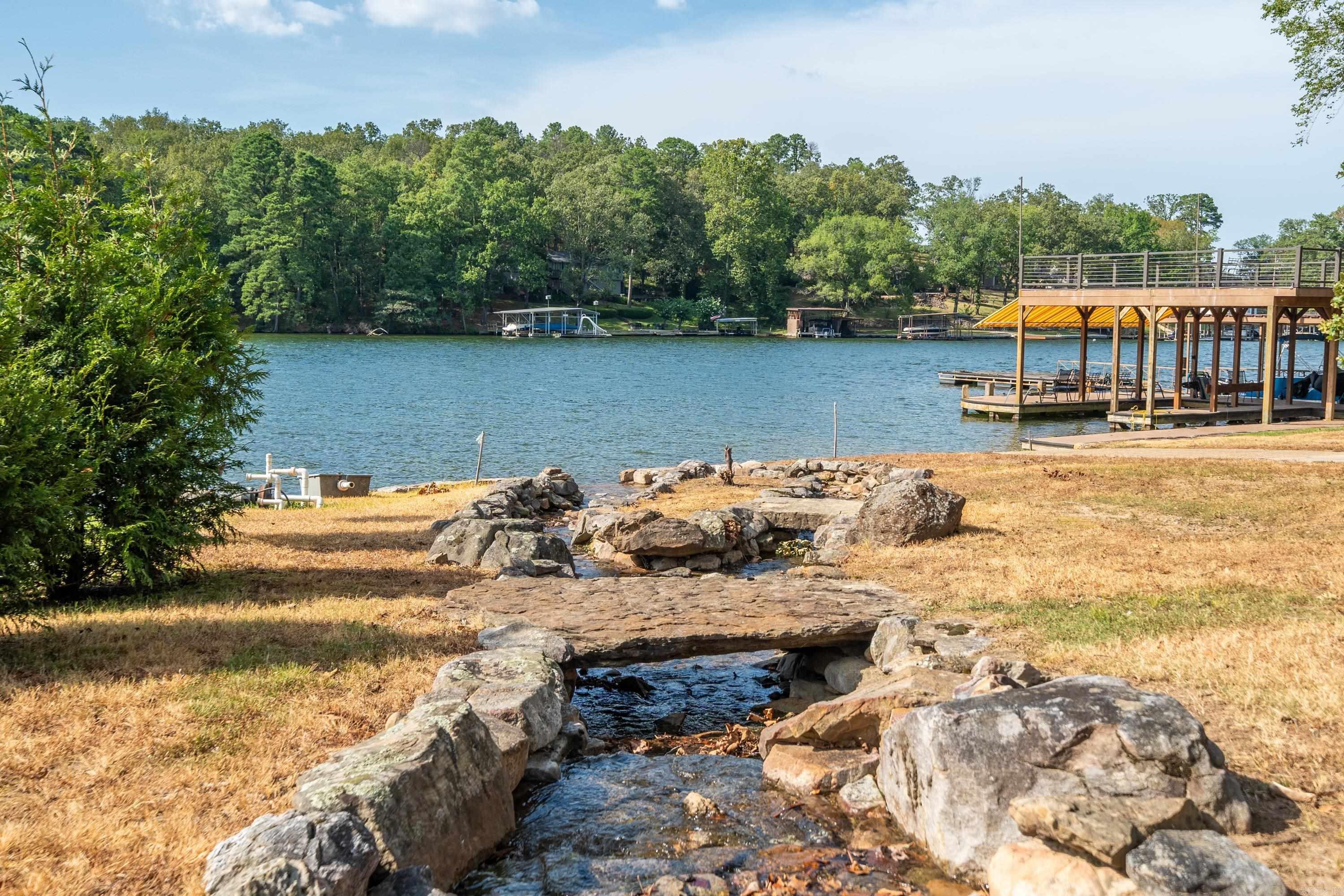 300 Pinehill  Hot Springs, AR