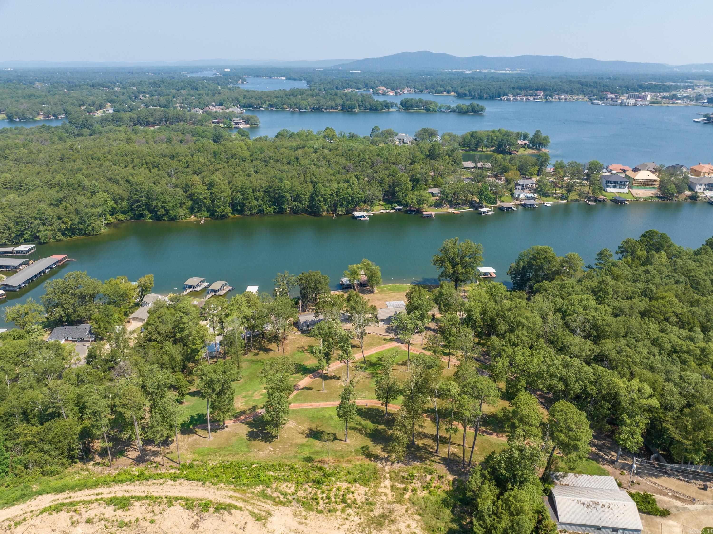 300 Pinehill  Hot Springs, AR