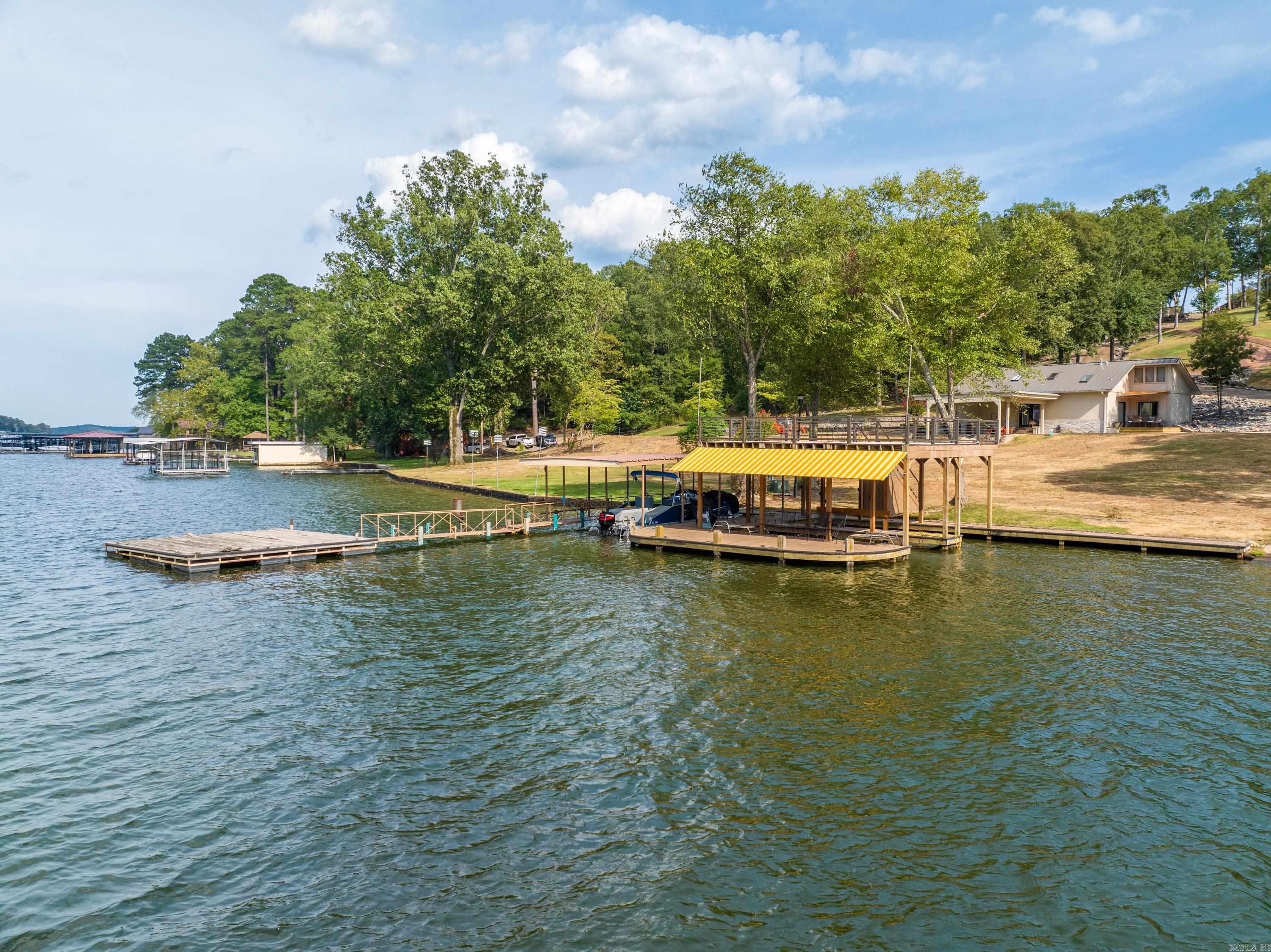 300 Pinehill  Hot Springs, AR