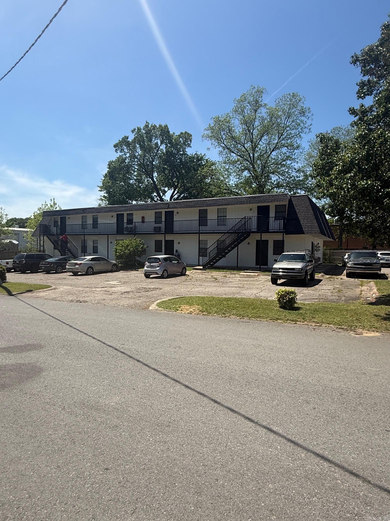 101 S Locust  Searcy, AR