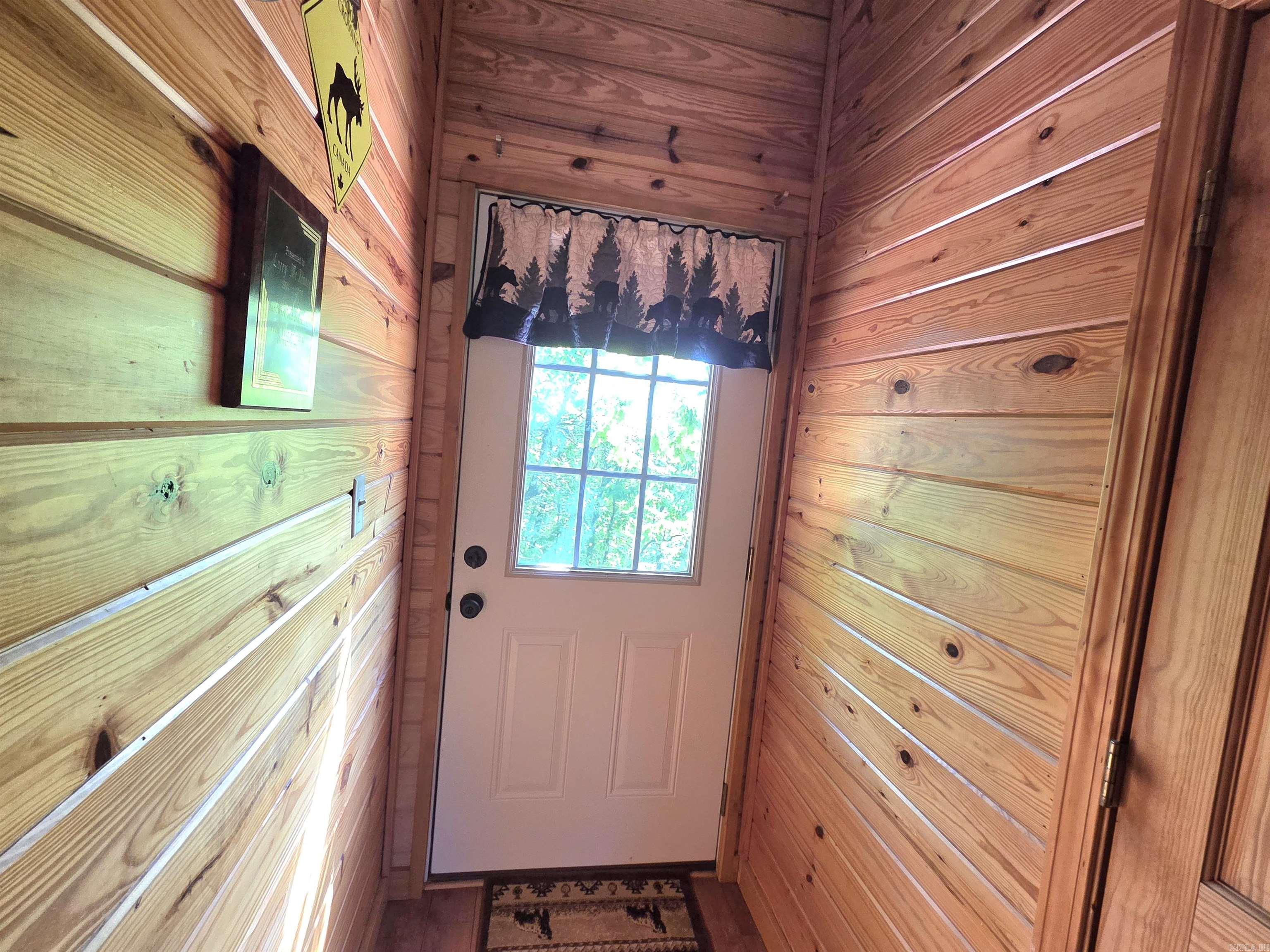 304 Black Bear Bluff  Mountain View, AR