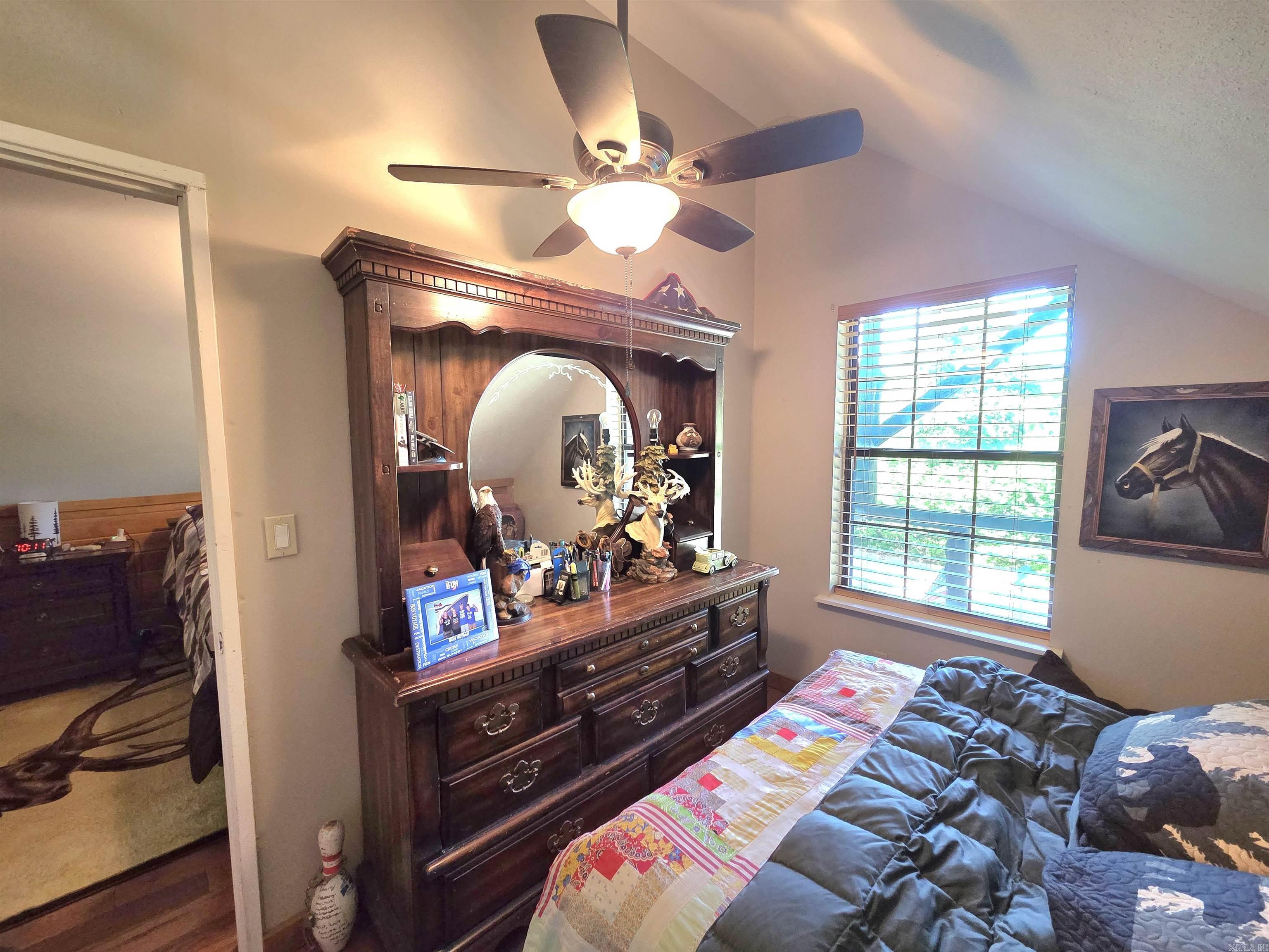 304 Black Bear Bluff  Mountain View, AR