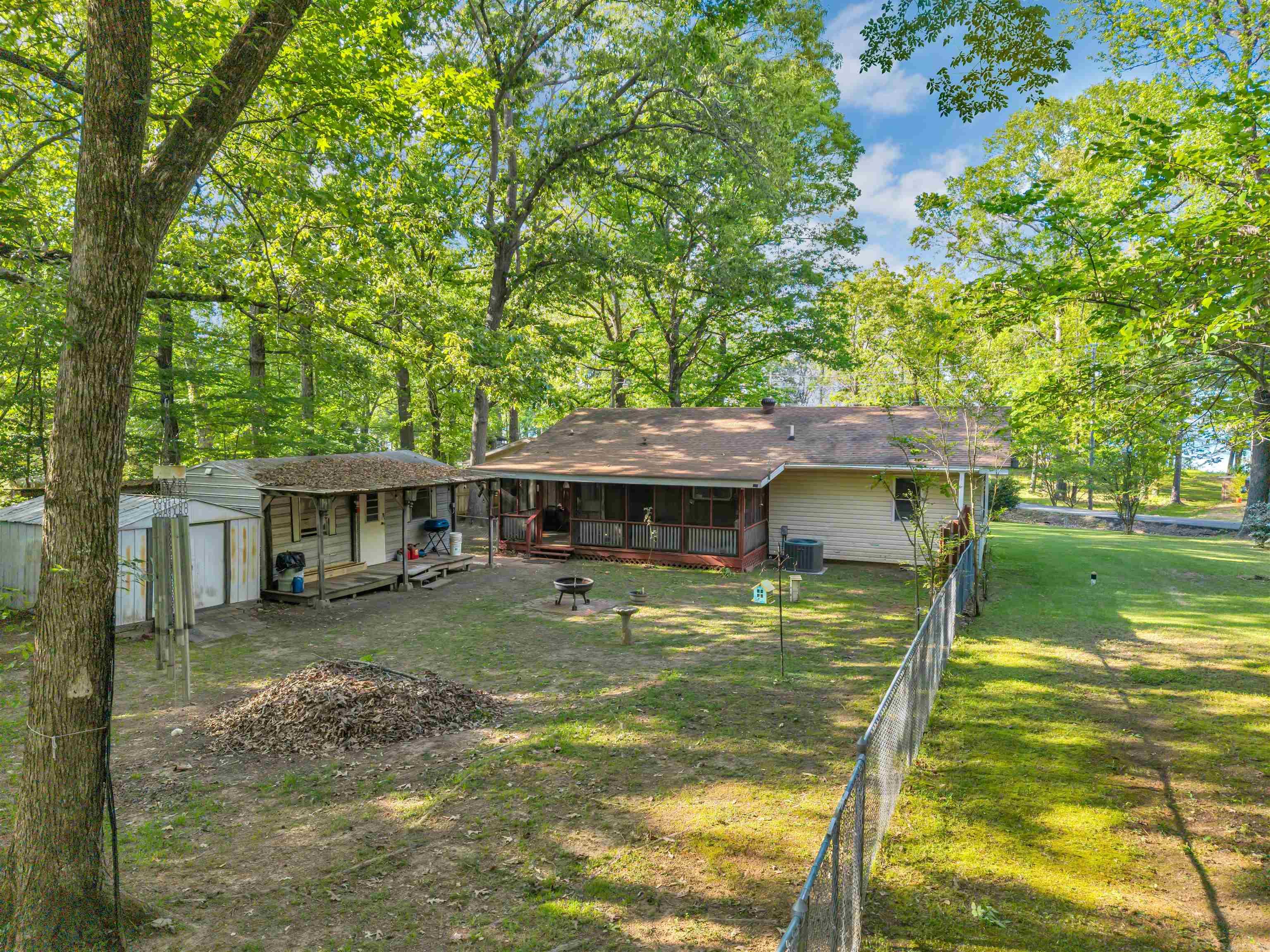 250 Pine Valley  Houston, AR