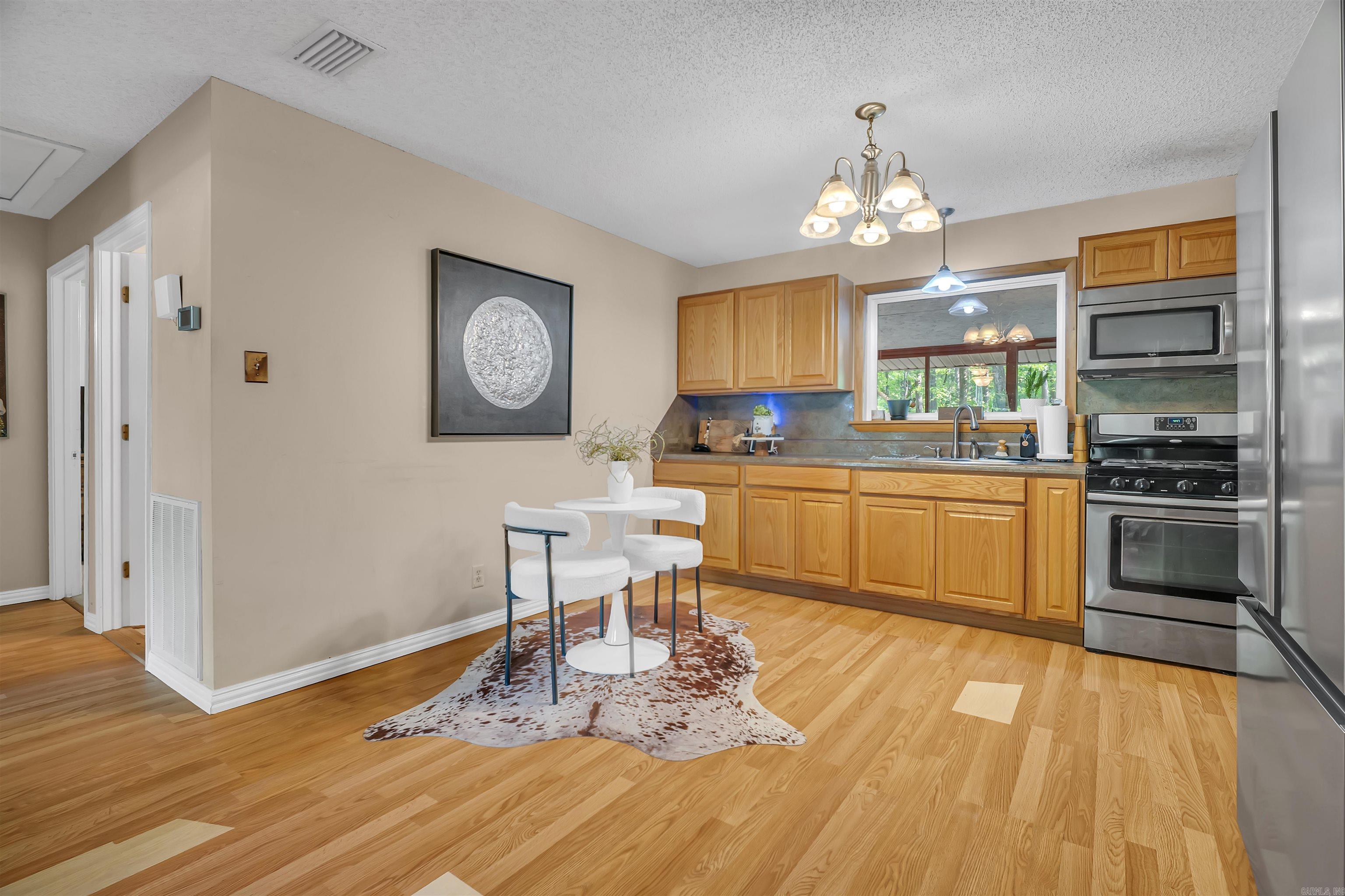 250 Pine Valley  Houston, AR