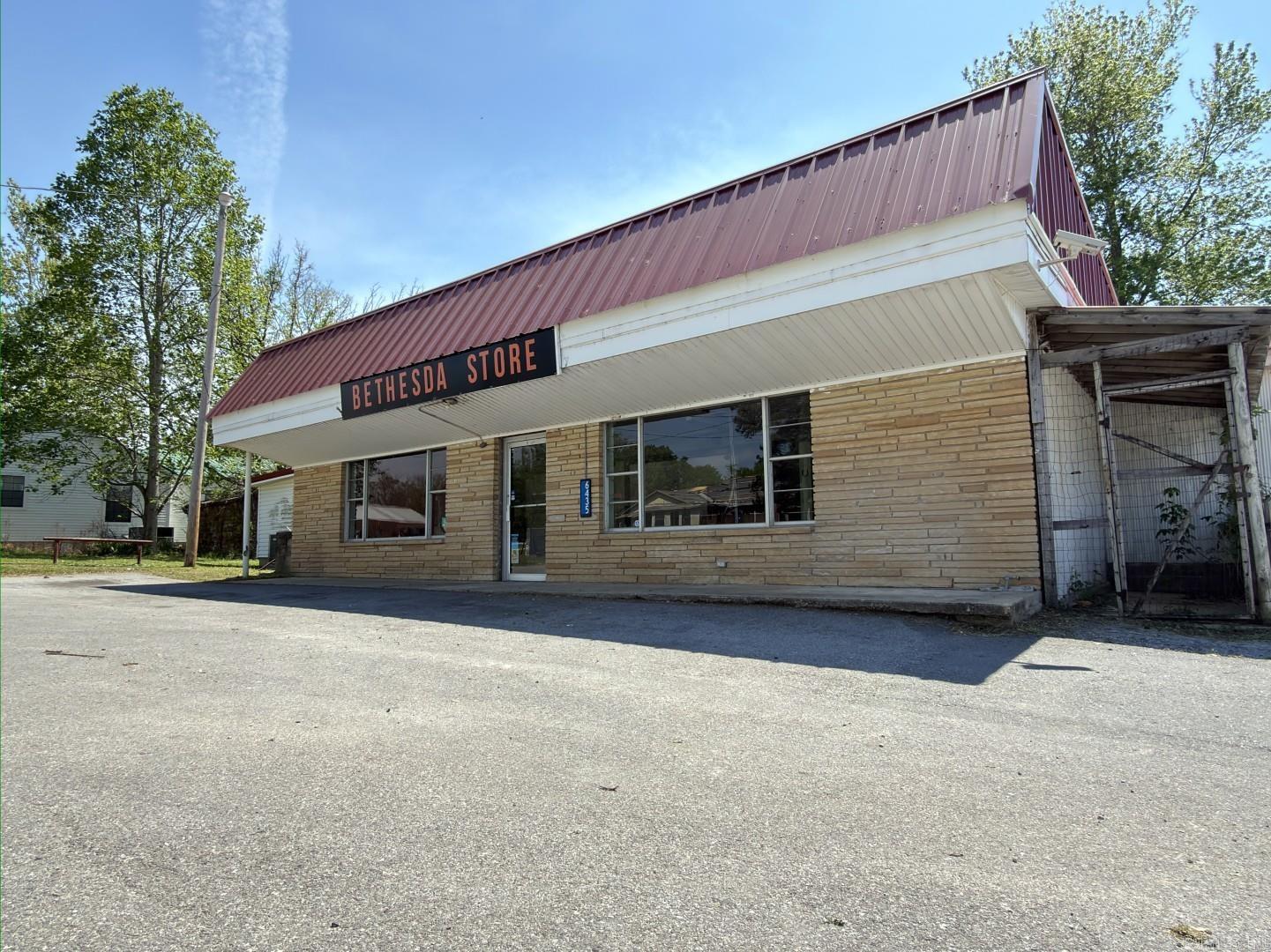 6435 Bethesda  Batesville, AR