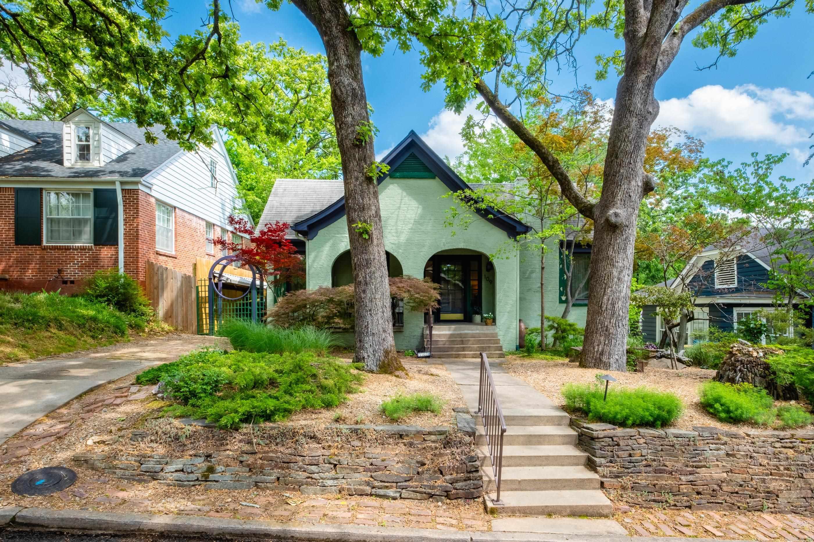 109 Linwood  Little Rock, AR