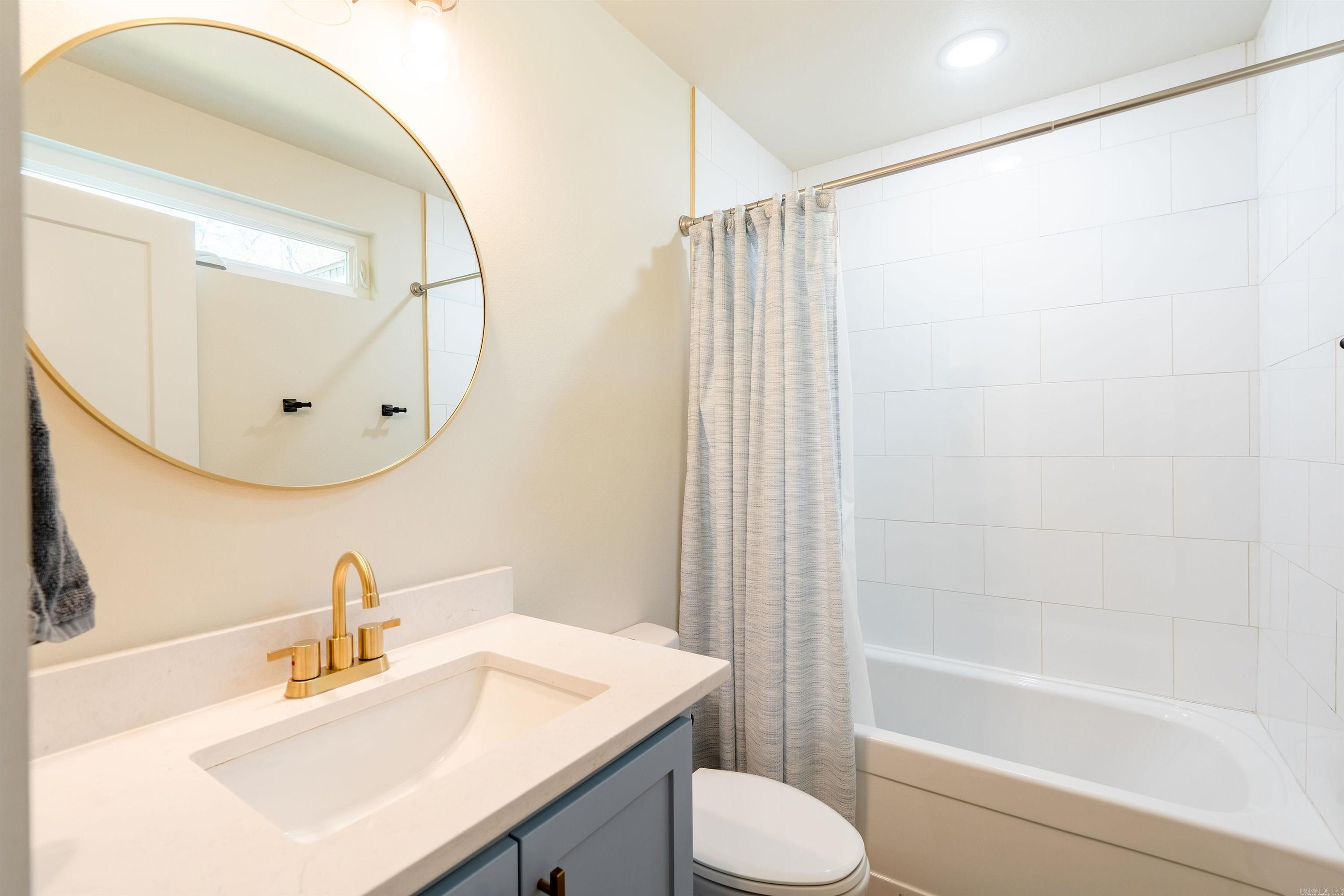 272 Highland  Tumbling Shoals, AR