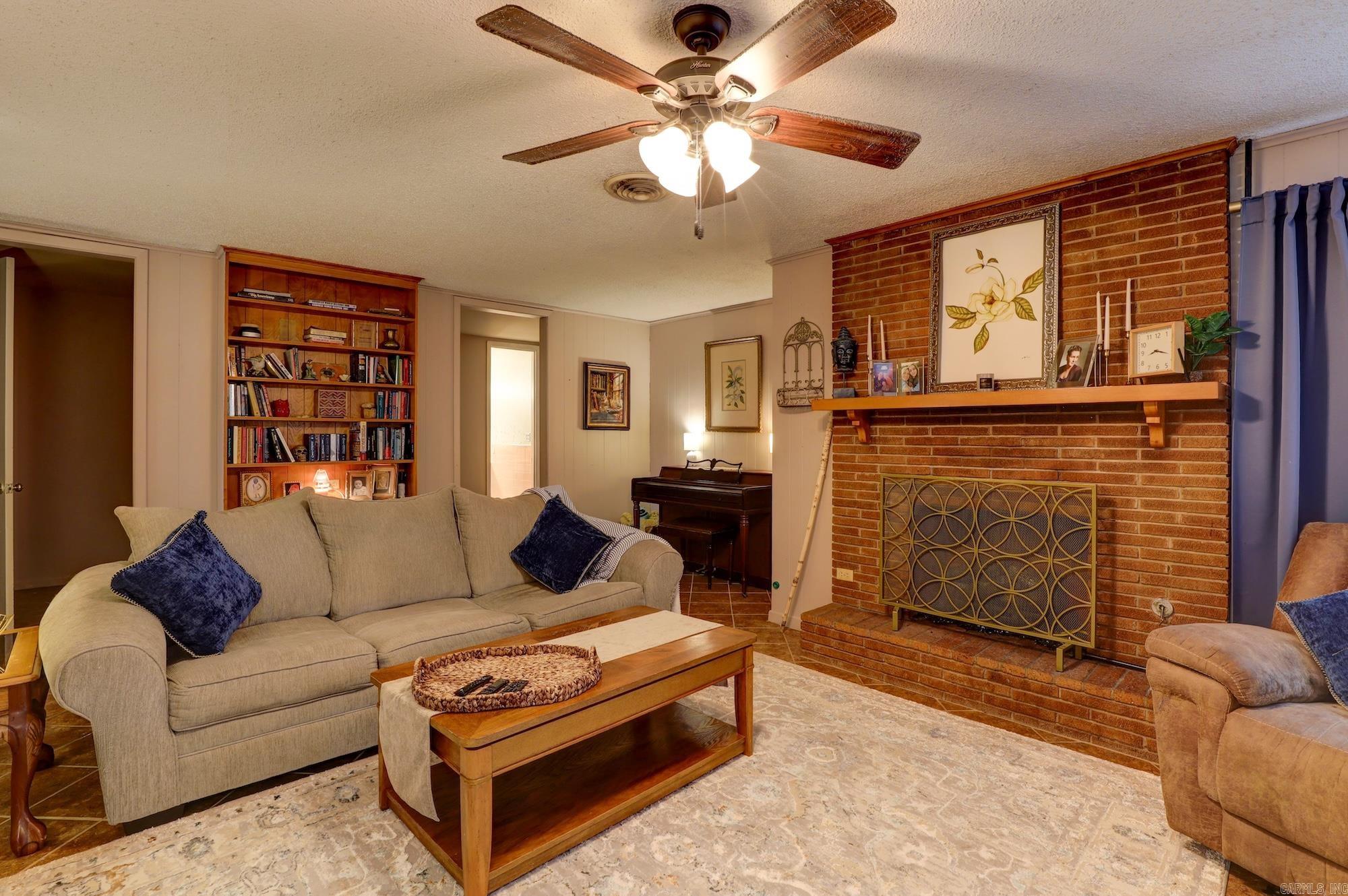 101 Wildwood  Texarkana, TX